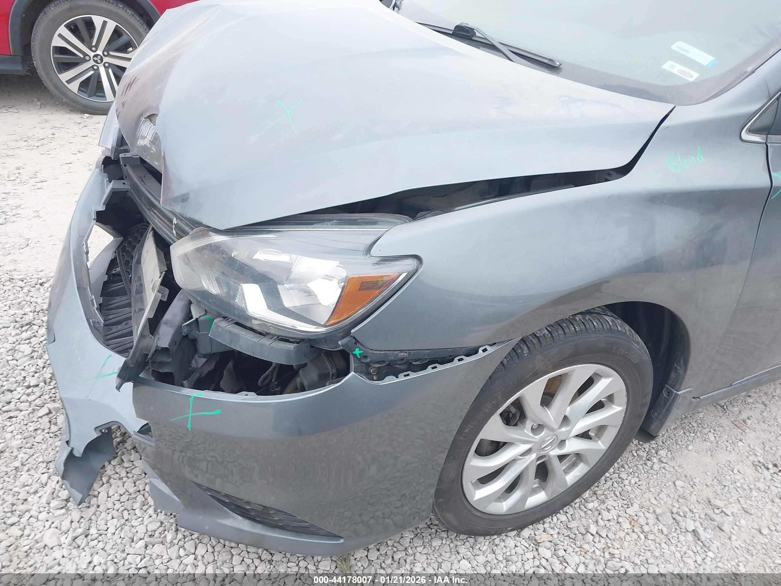 NISSAN SENTRA image 6