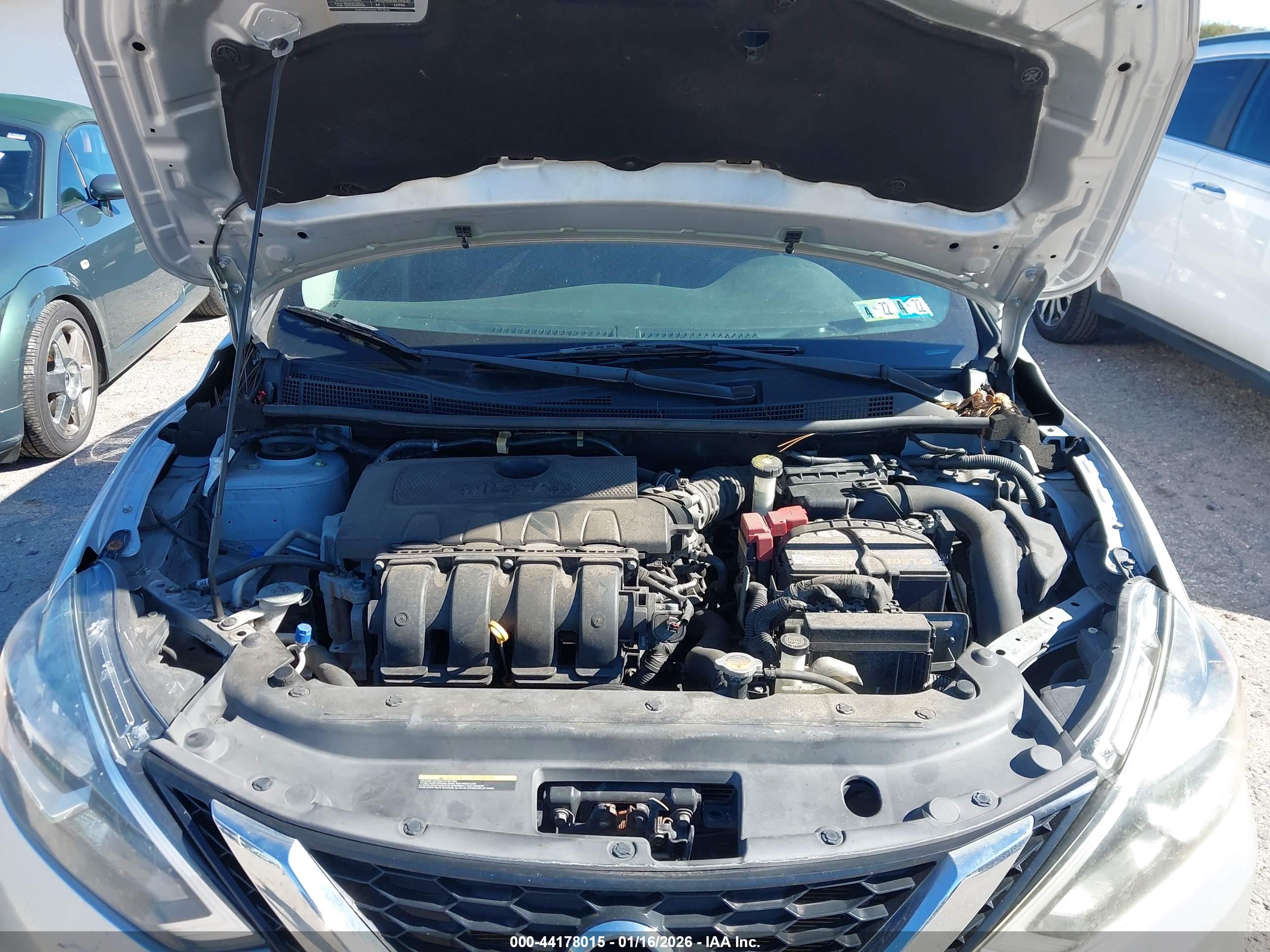 NISSAN SENTRA image 10