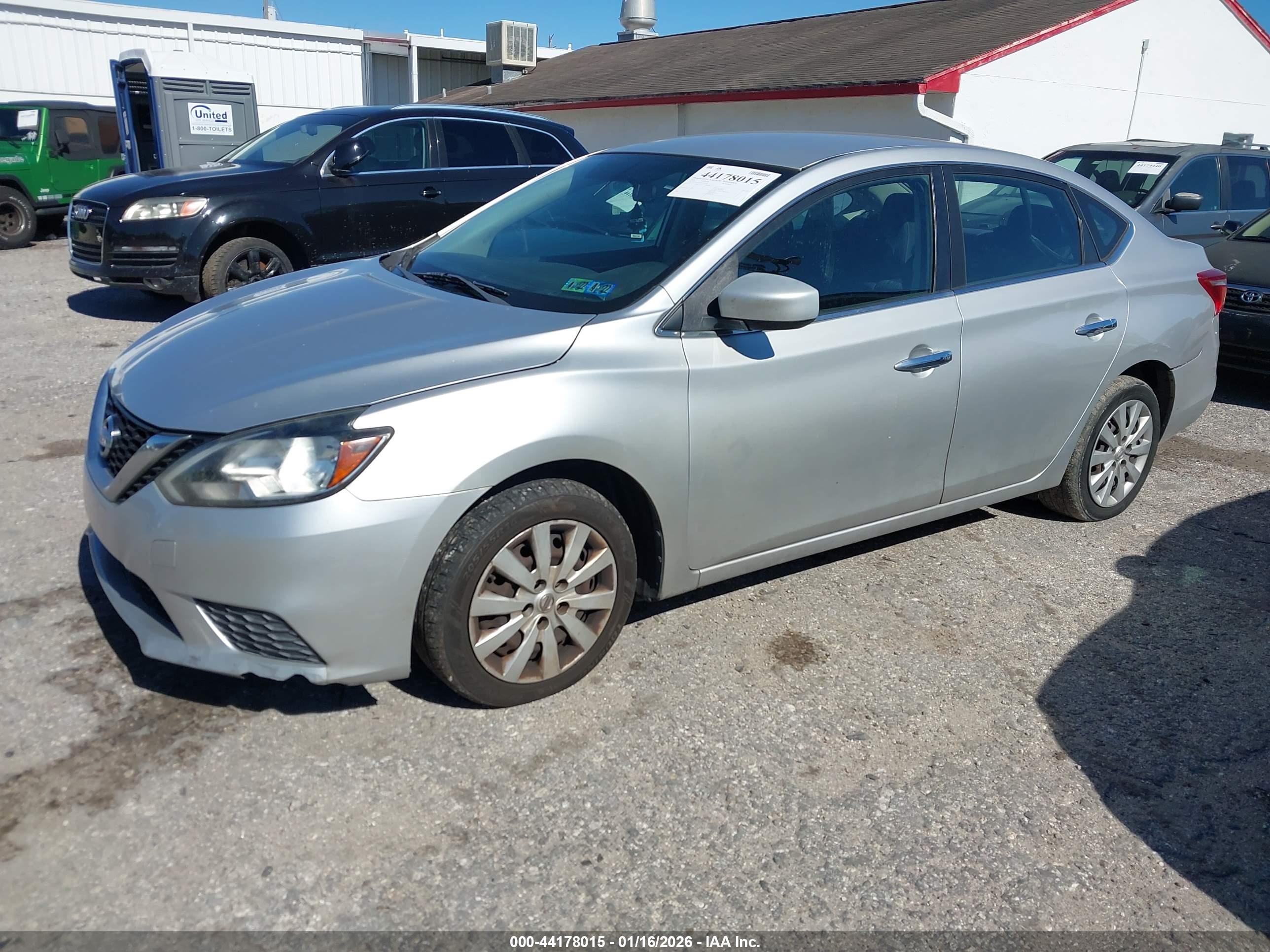 NISSAN SENTRA image 2