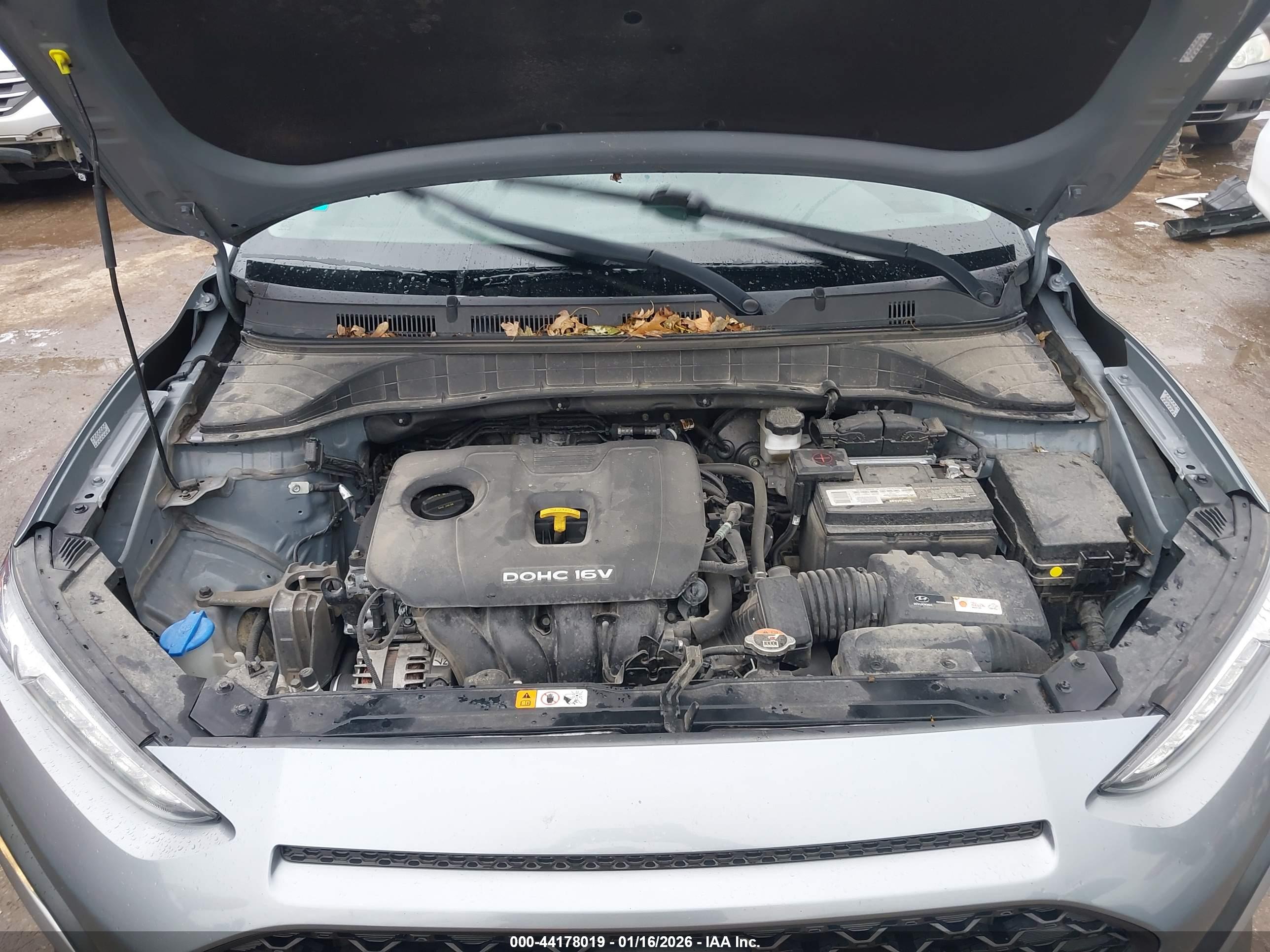 HYUNDAI KONA image 10