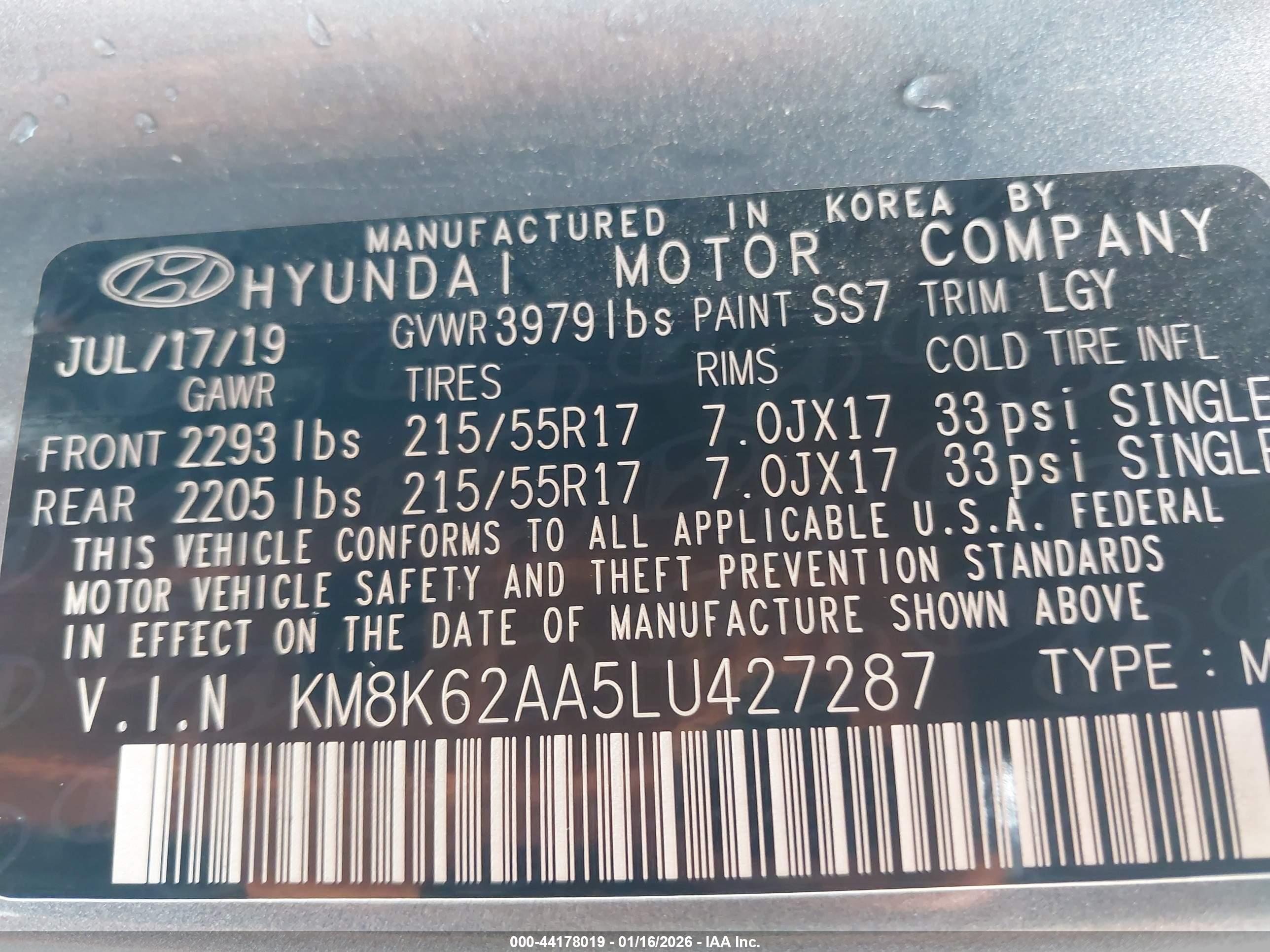 HYUNDAI KONA image 9