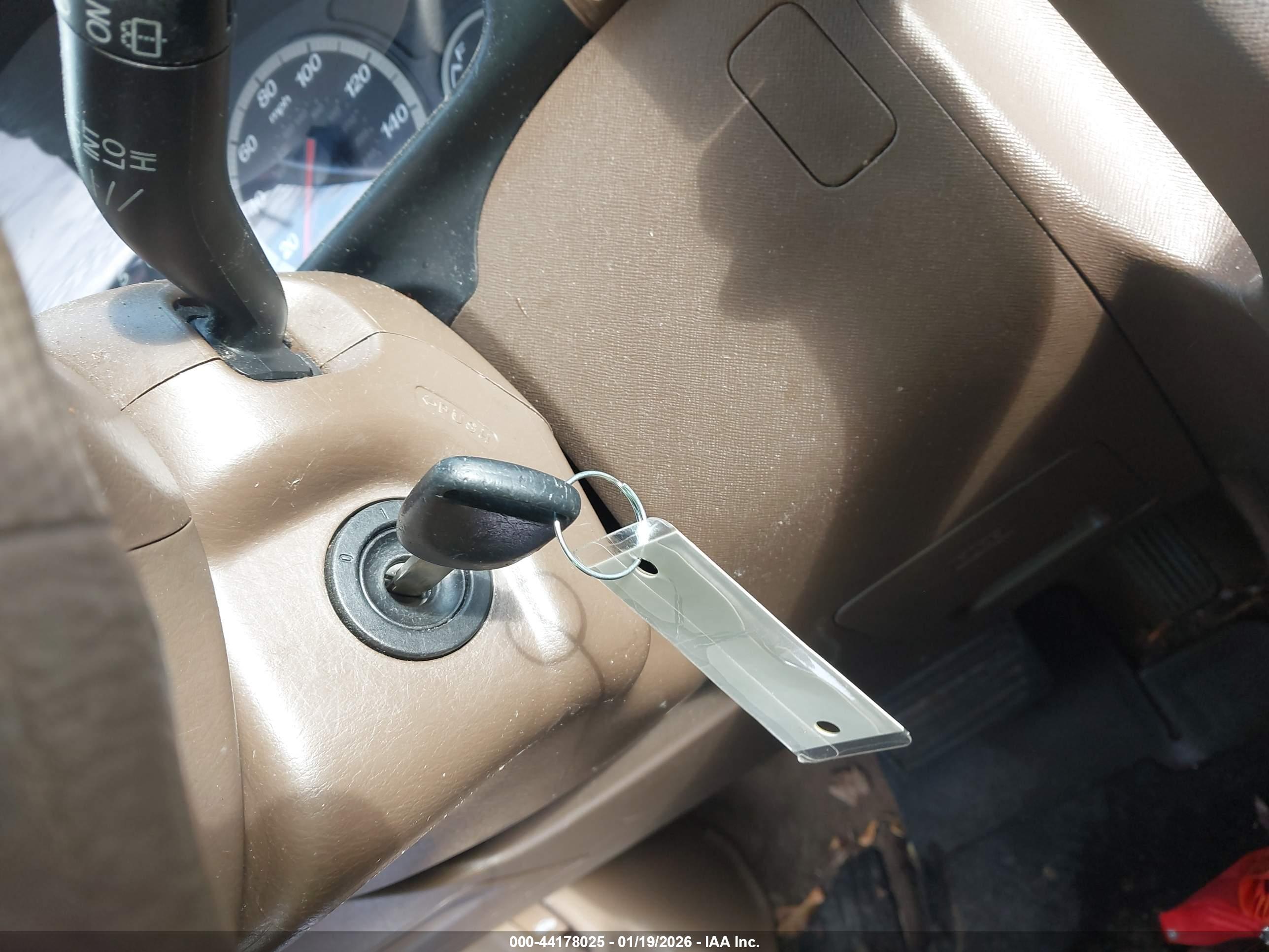 HONDA CR-V image 11