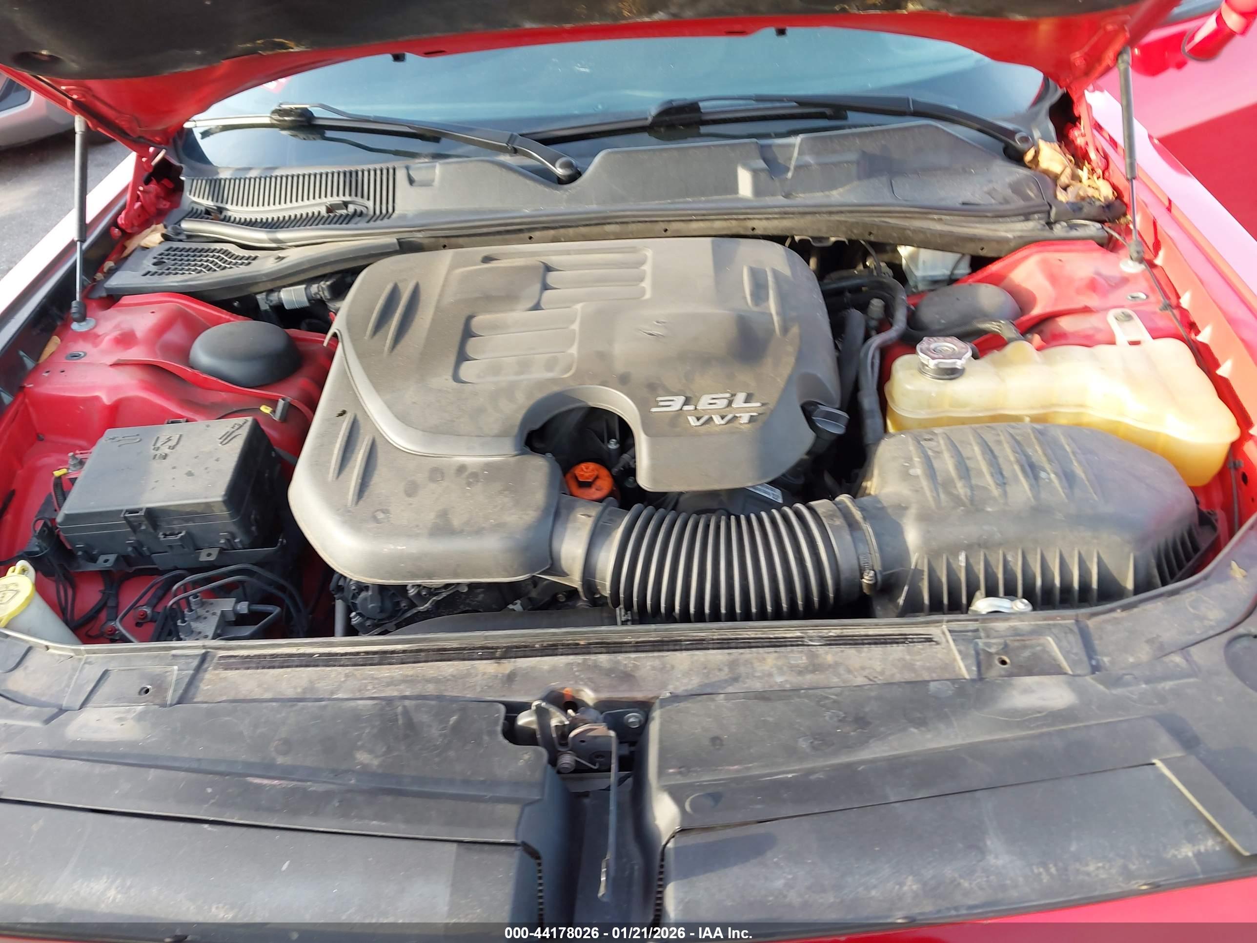 DODGE CHALLENGER image 10