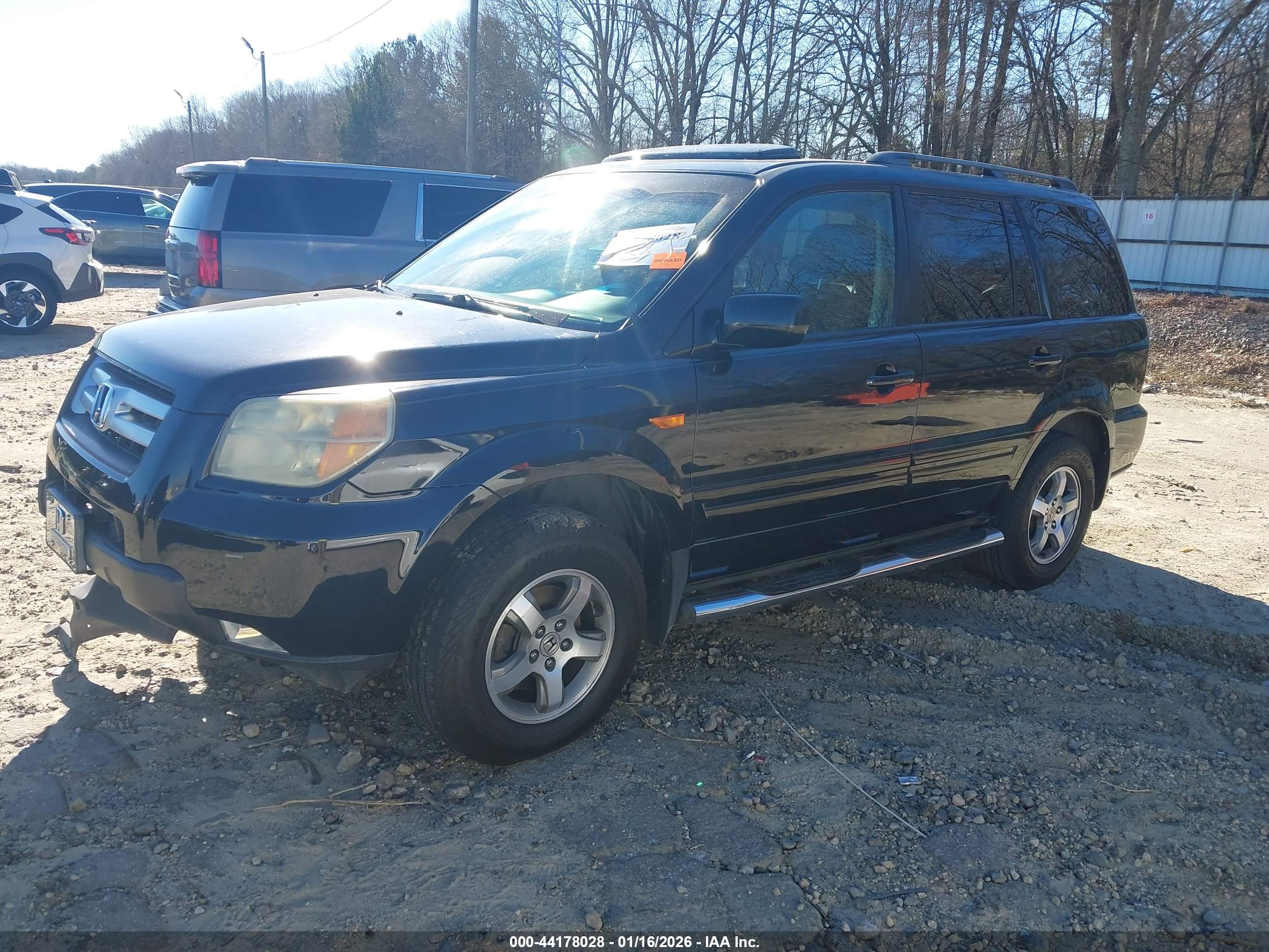 HONDA PILOT image 2