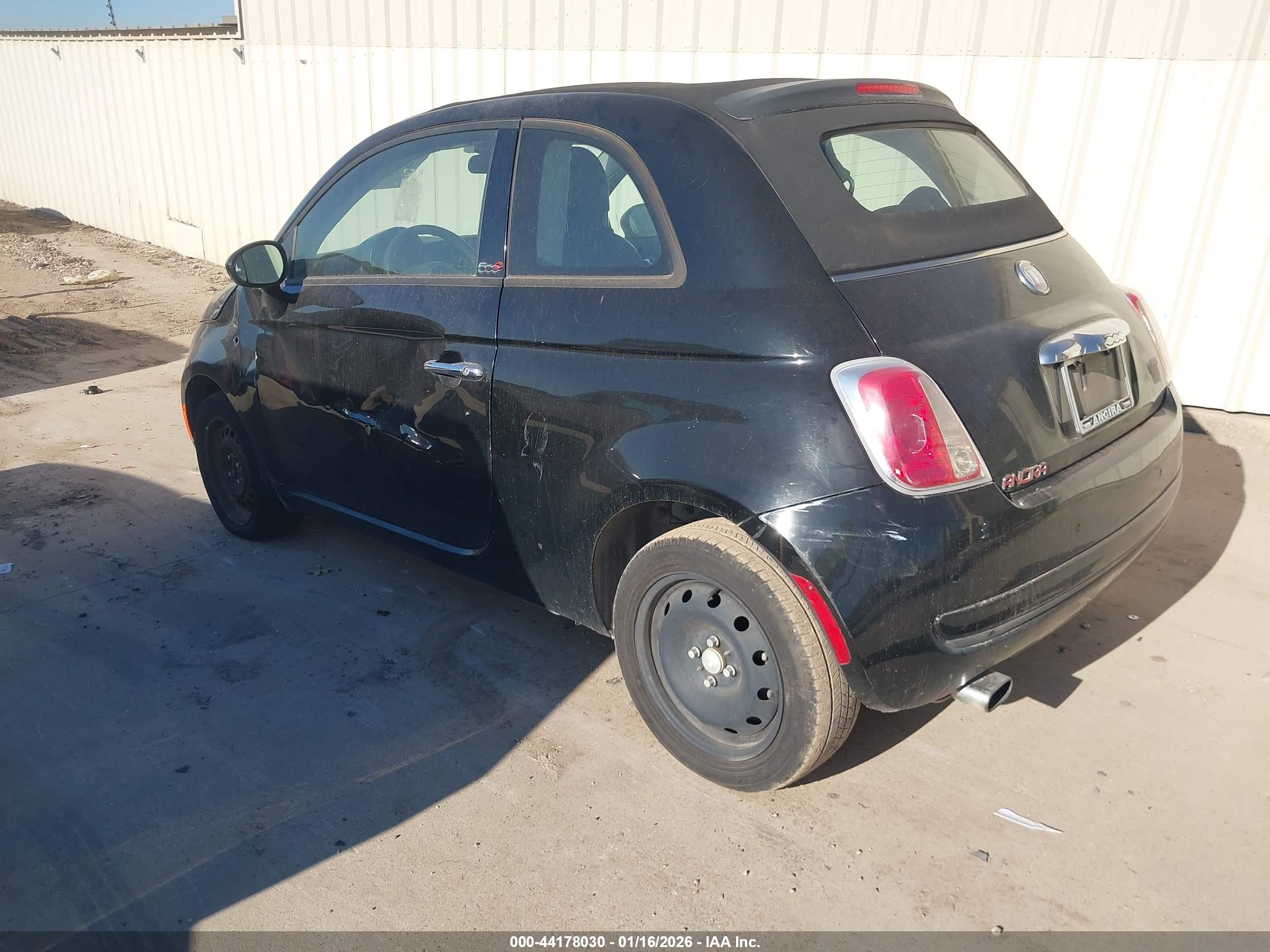 FIAT 500C image 3