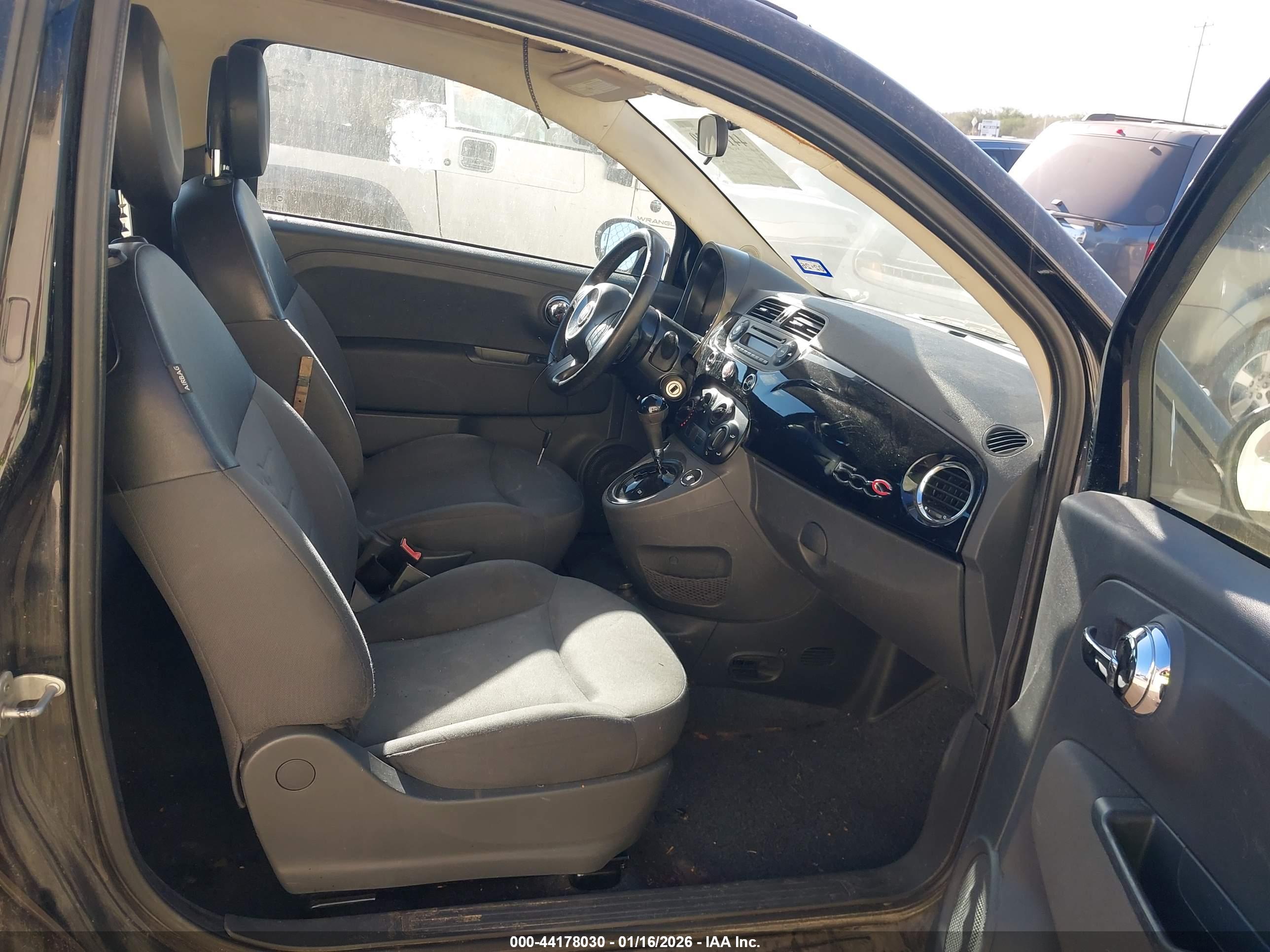 FIAT 500C image 5