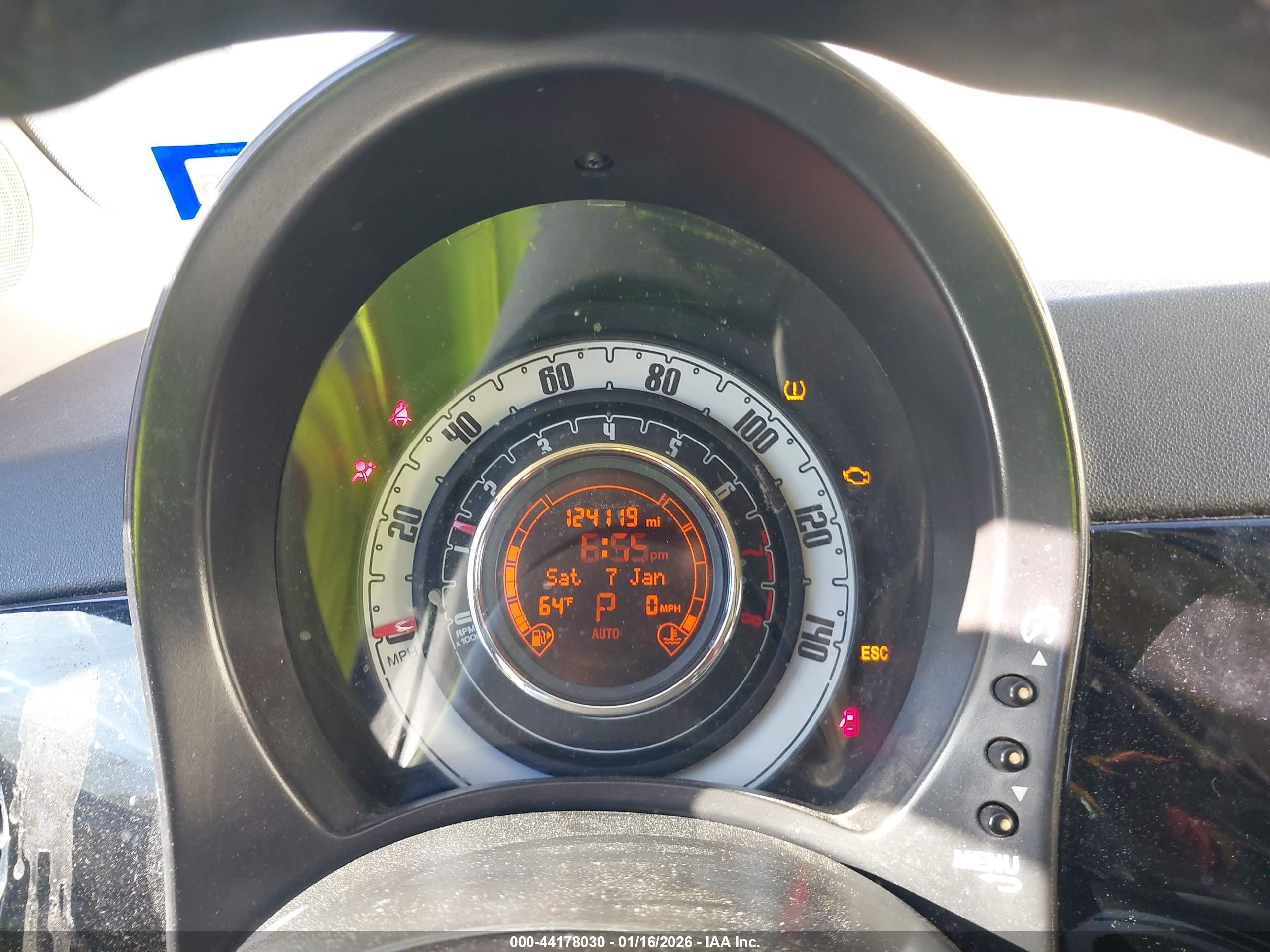 FIAT 500C image 7