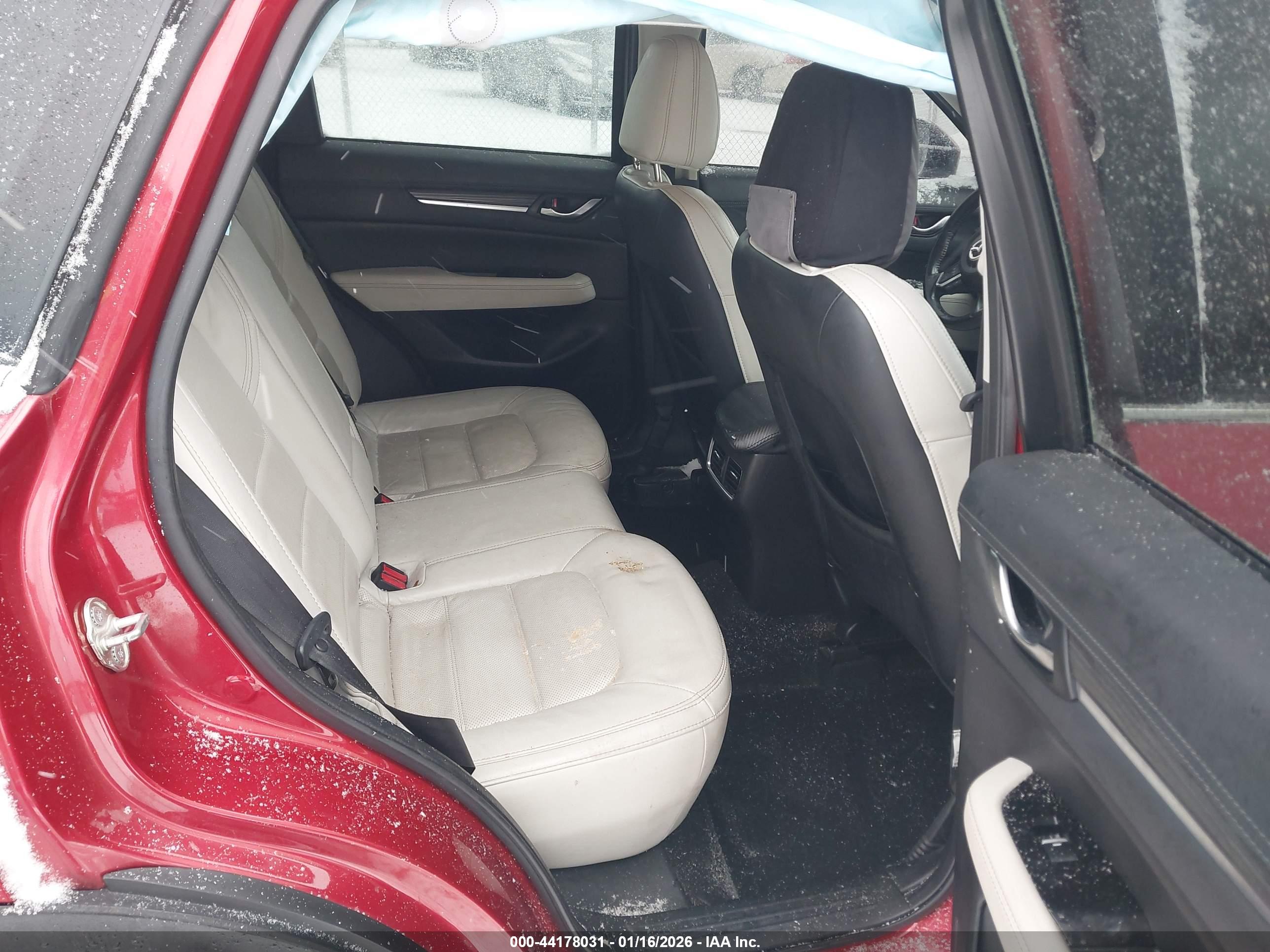 MAZDA CX-5 image 8