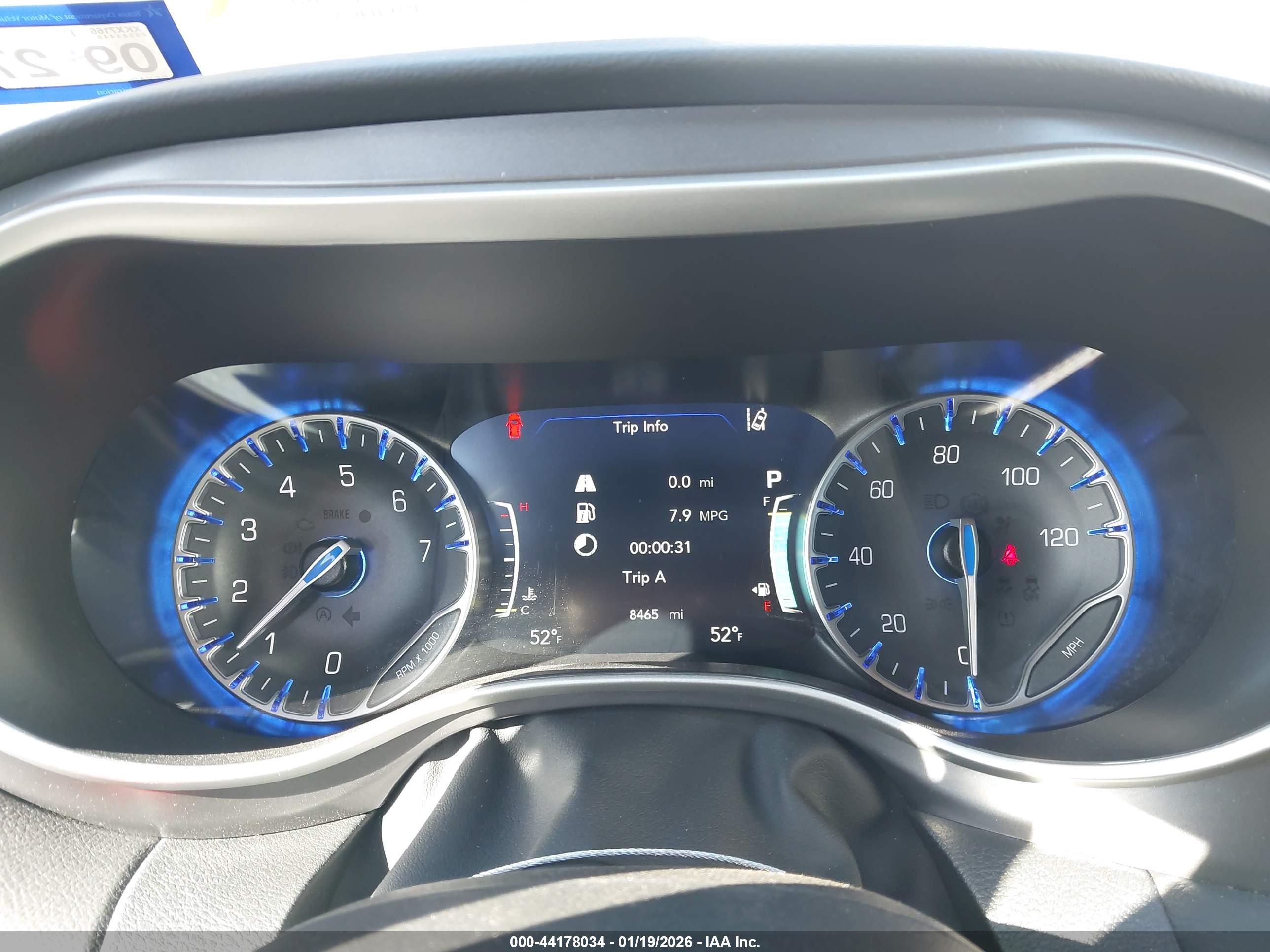 CHRYSLER PACIFICA image 7