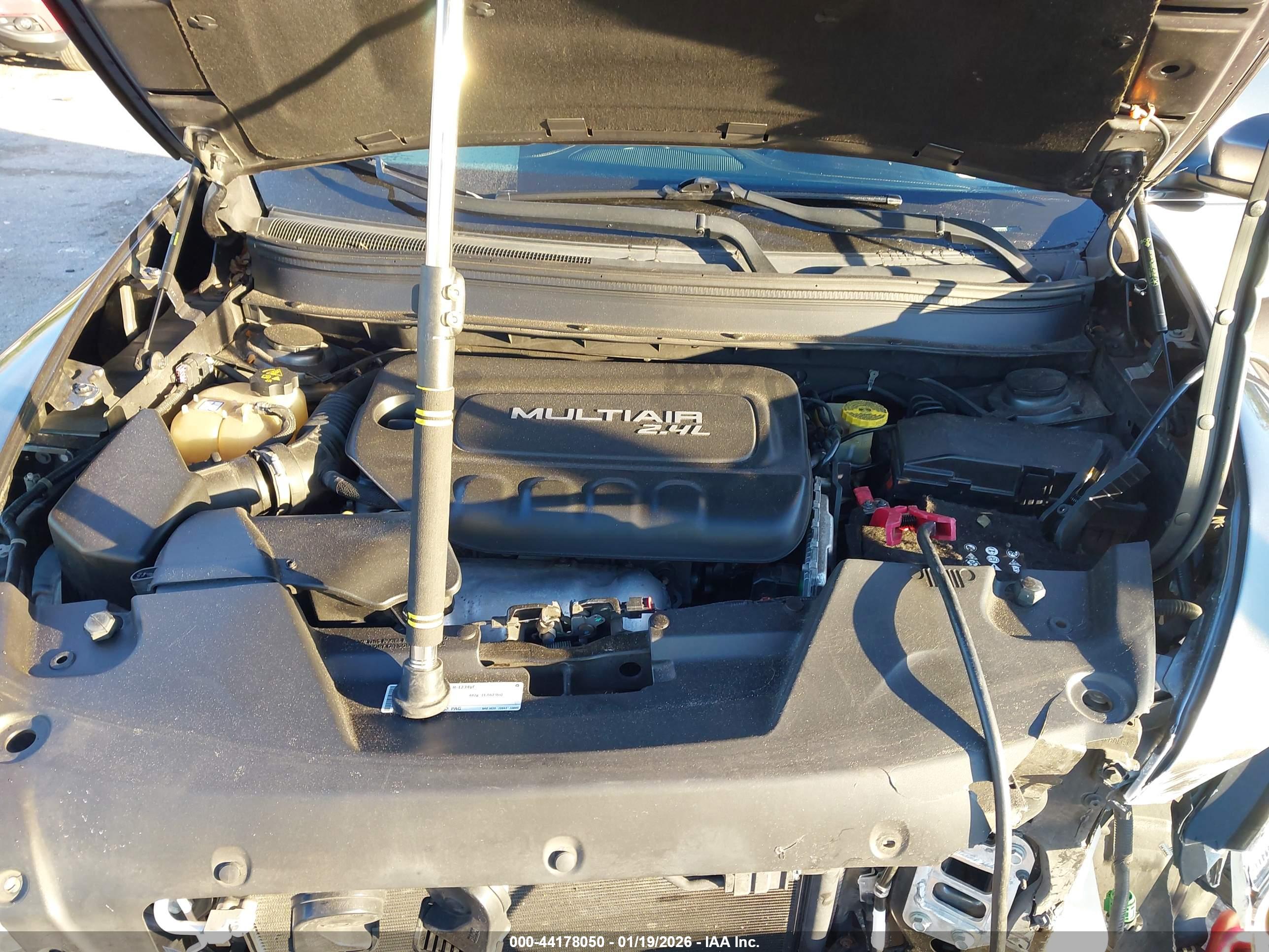 JEEP CHEROKEE image 10