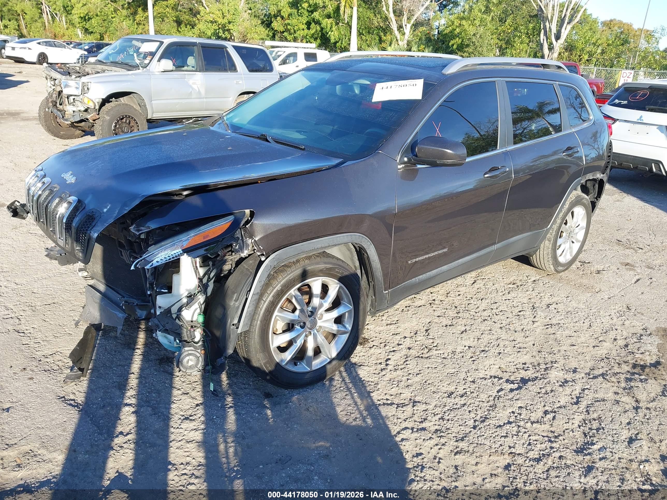 JEEP CHEROKEE image 2