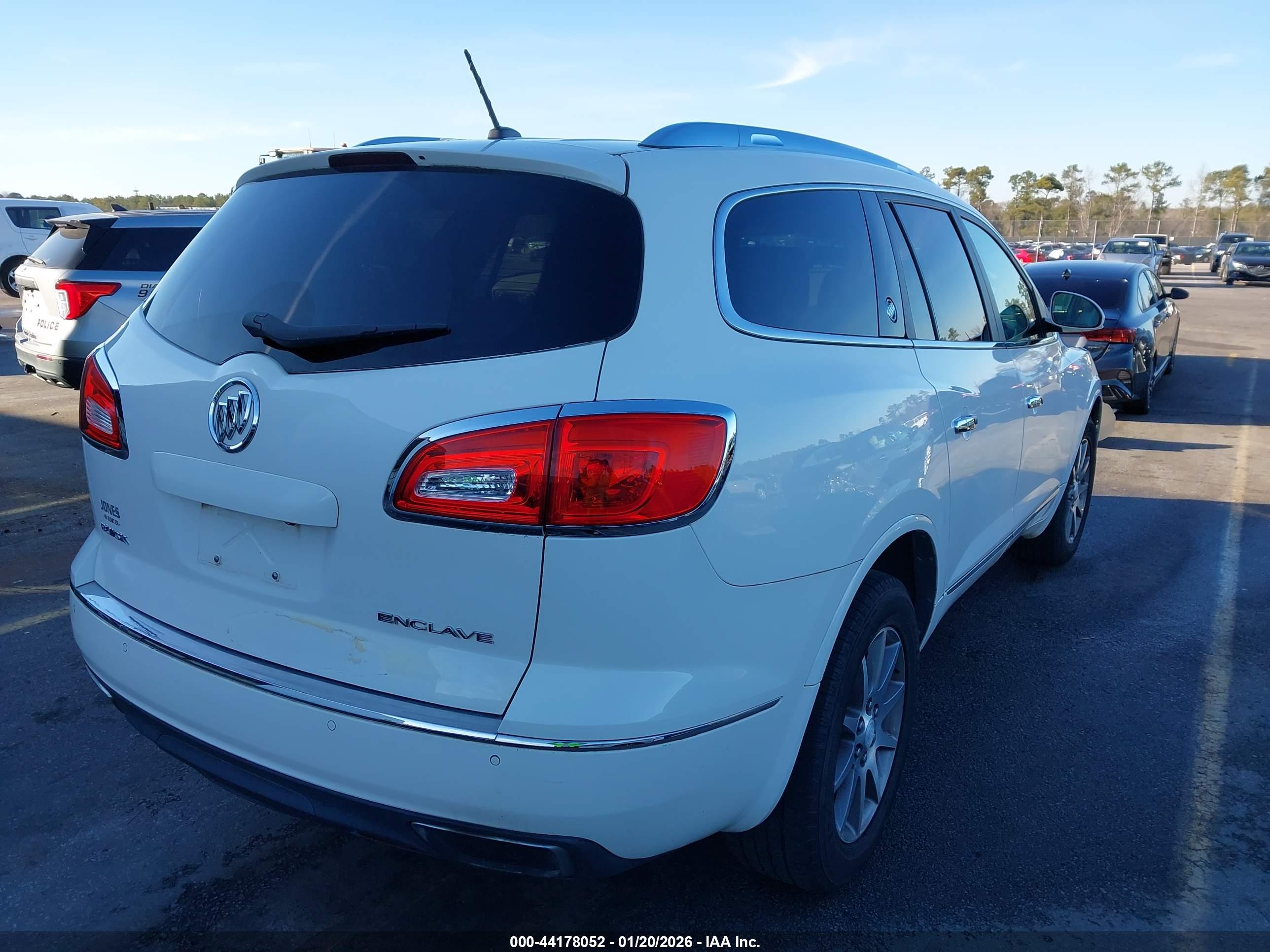 BUICK ENCLAVE image 4