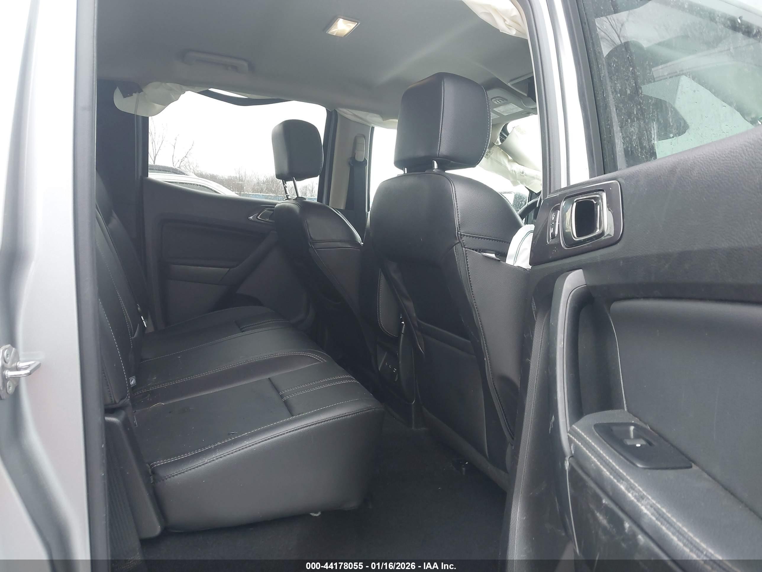 FORD RANGER image 8