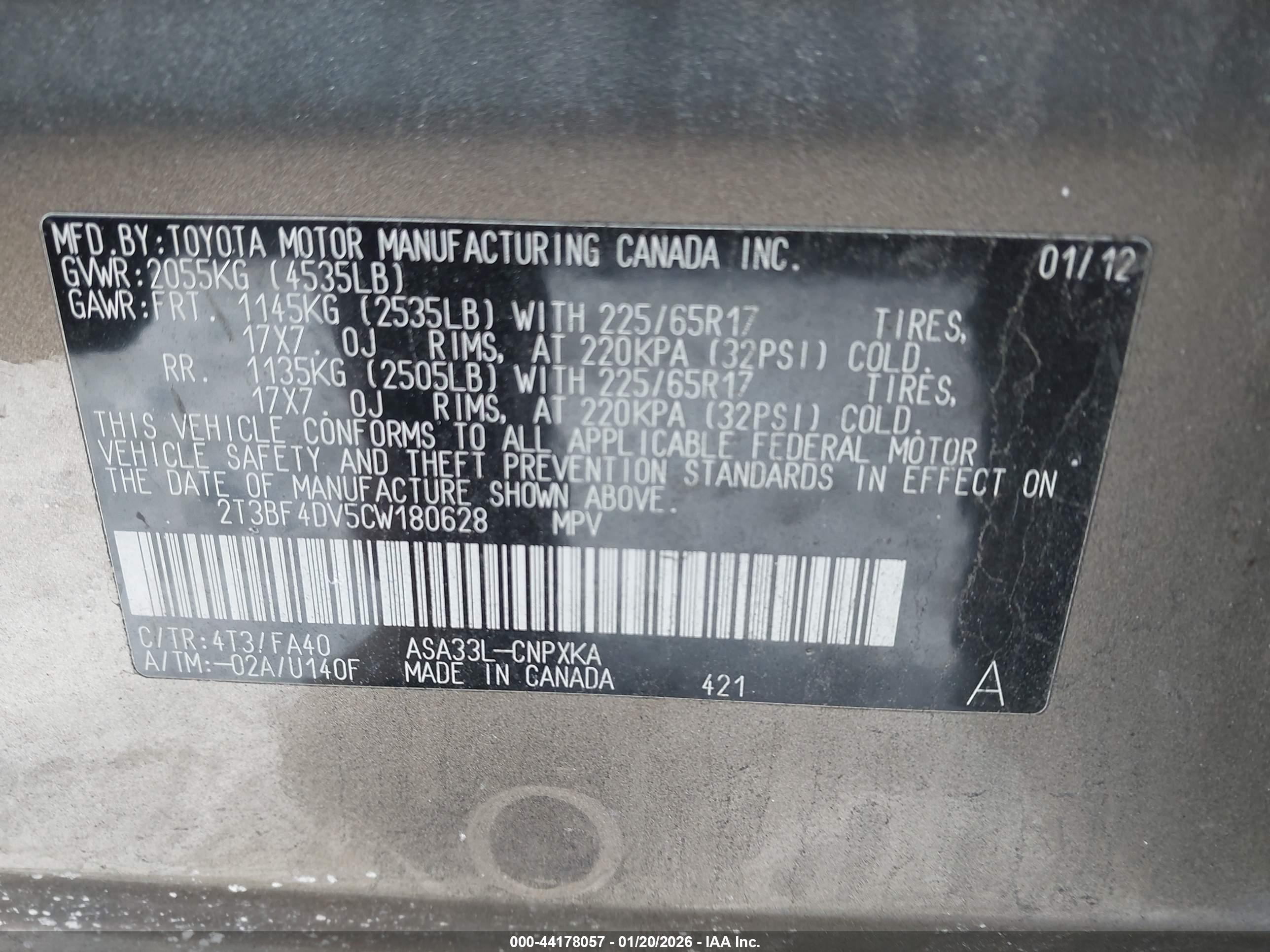 TOYOTA RAV4 image 9