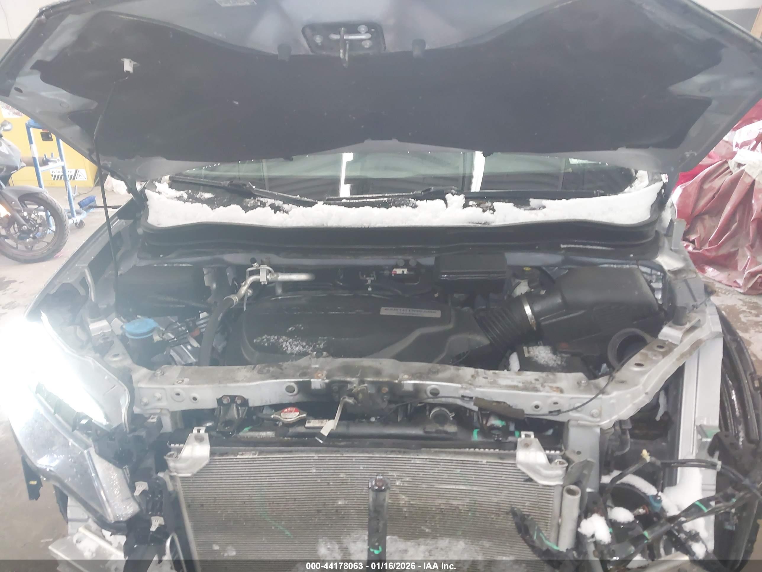 HONDA PILOT image 10