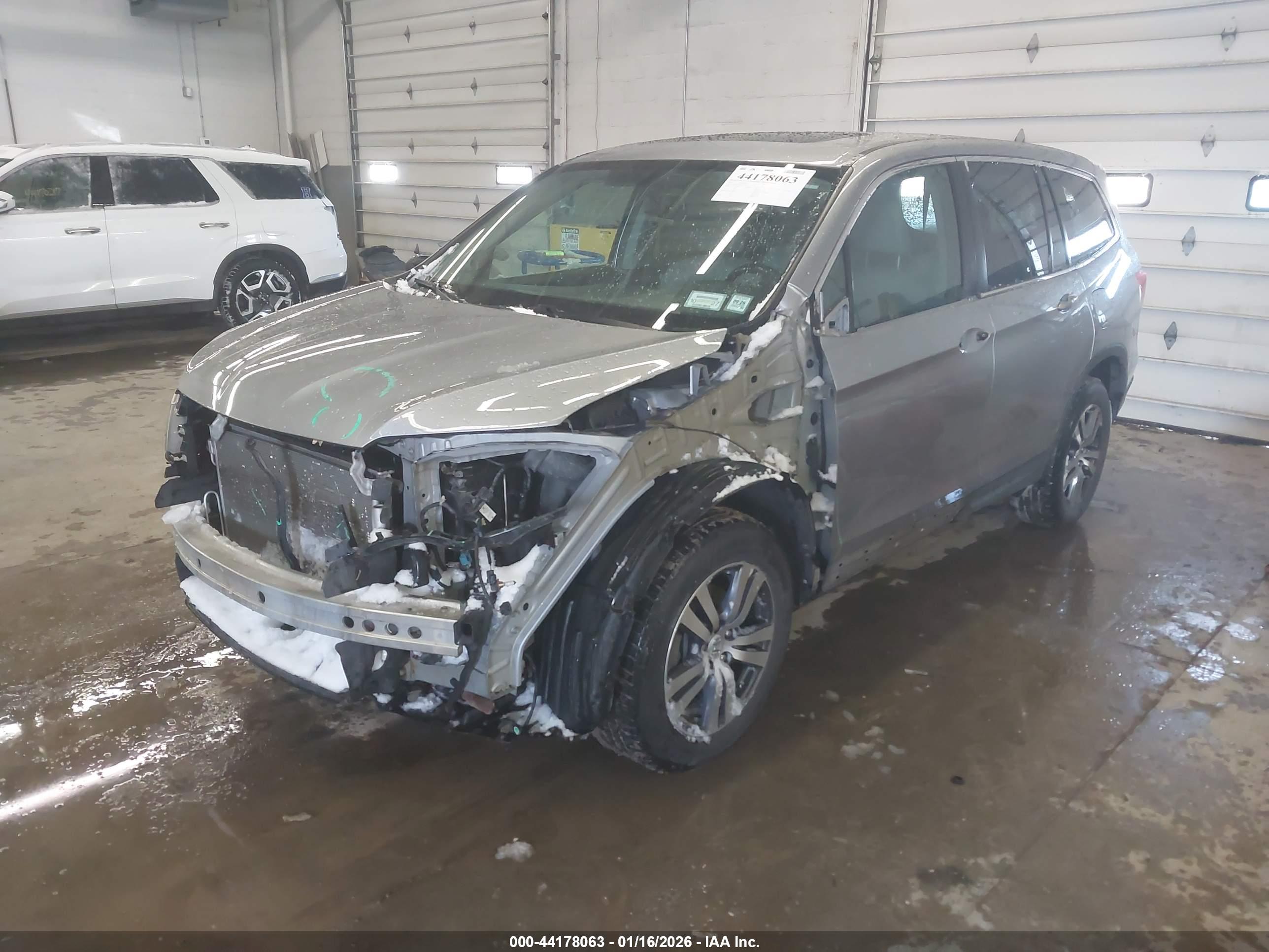 HONDA PILOT image 2
