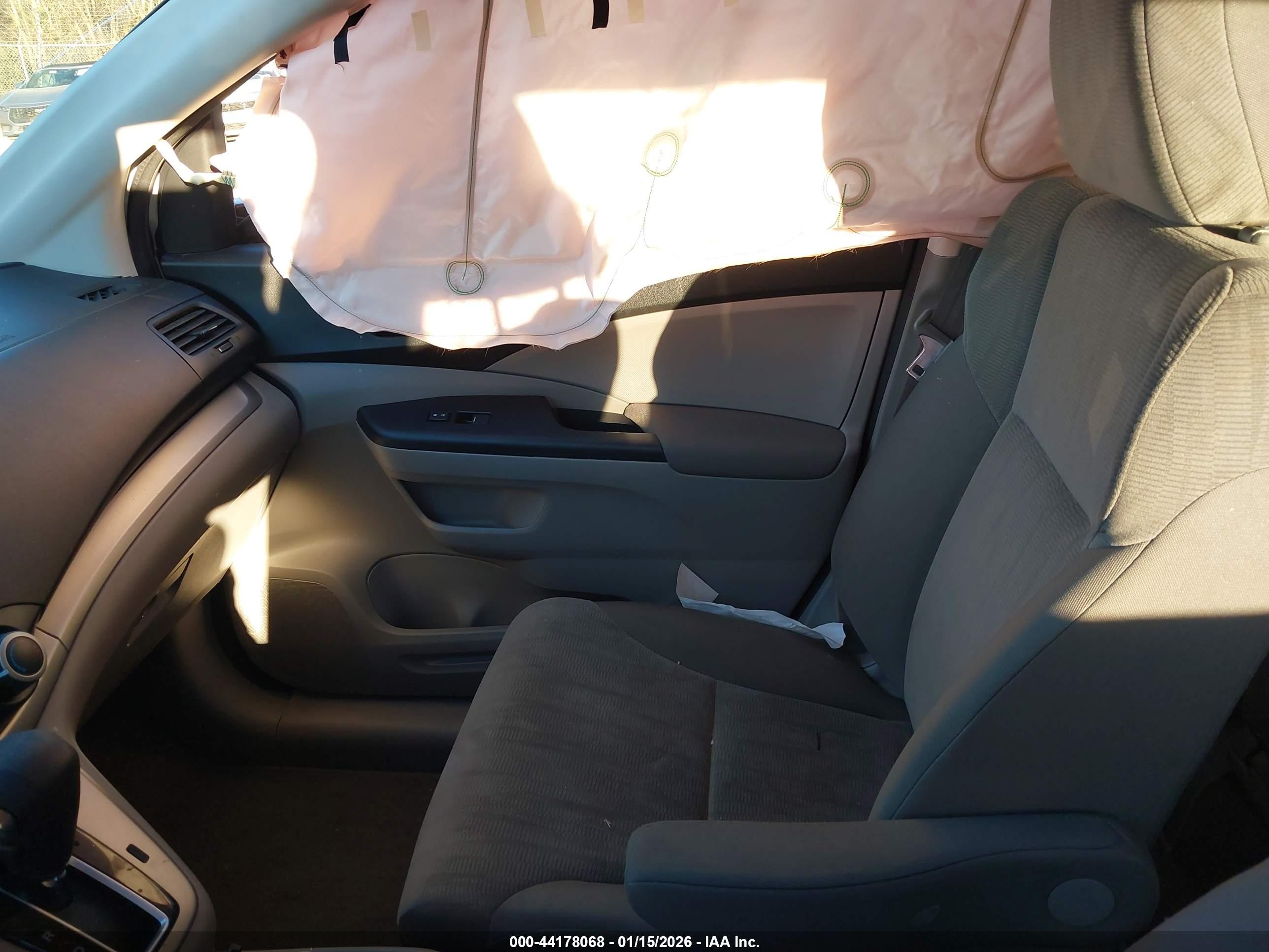 HONDA CR-V image 5