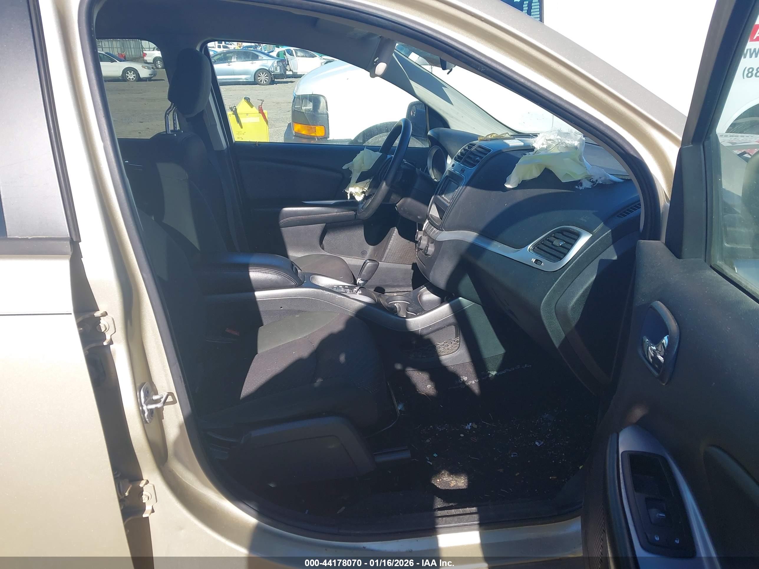 DODGE JOURNEY image 5