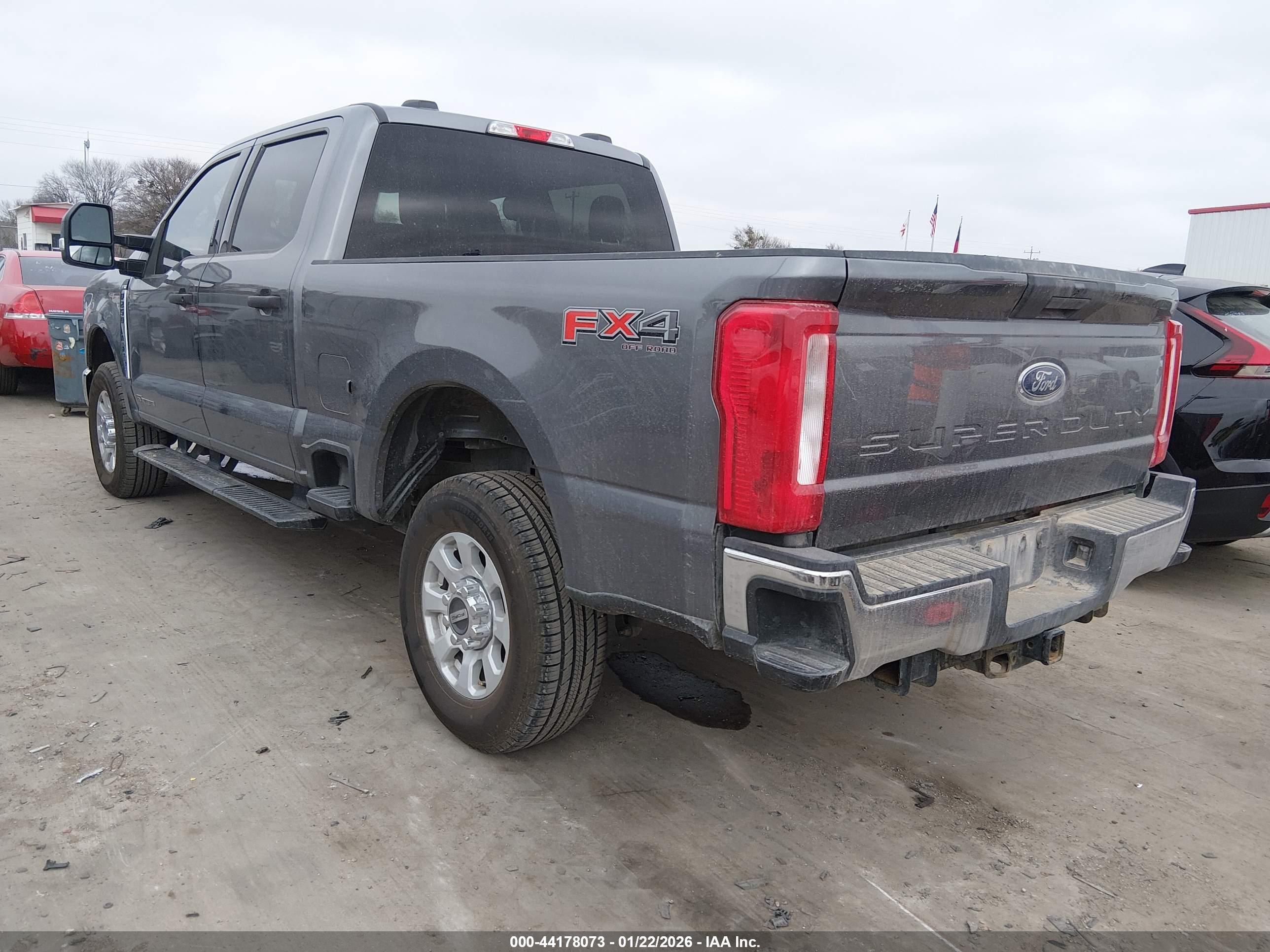 FORD F-250 image 3