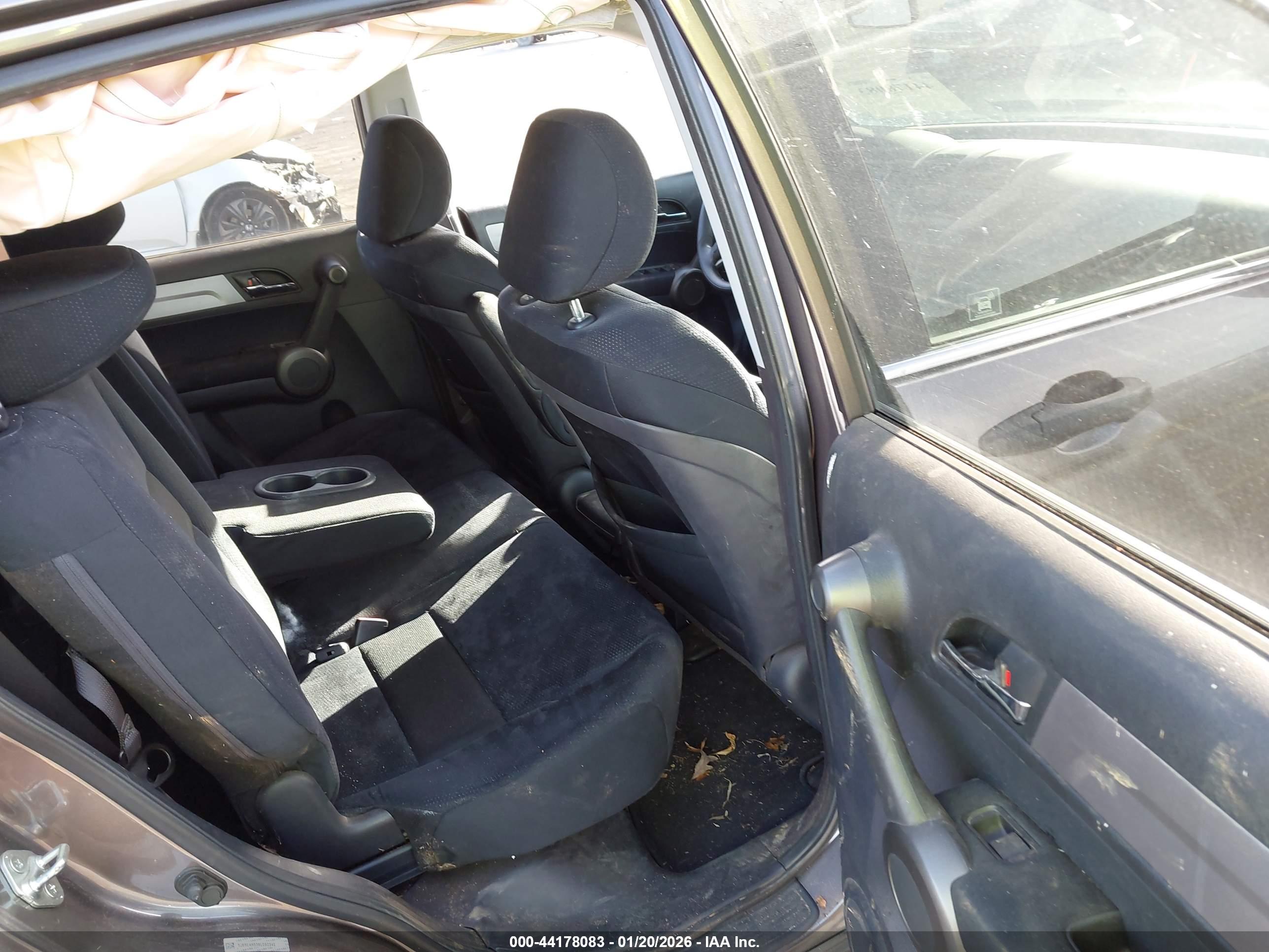 HONDA CR-V image 8