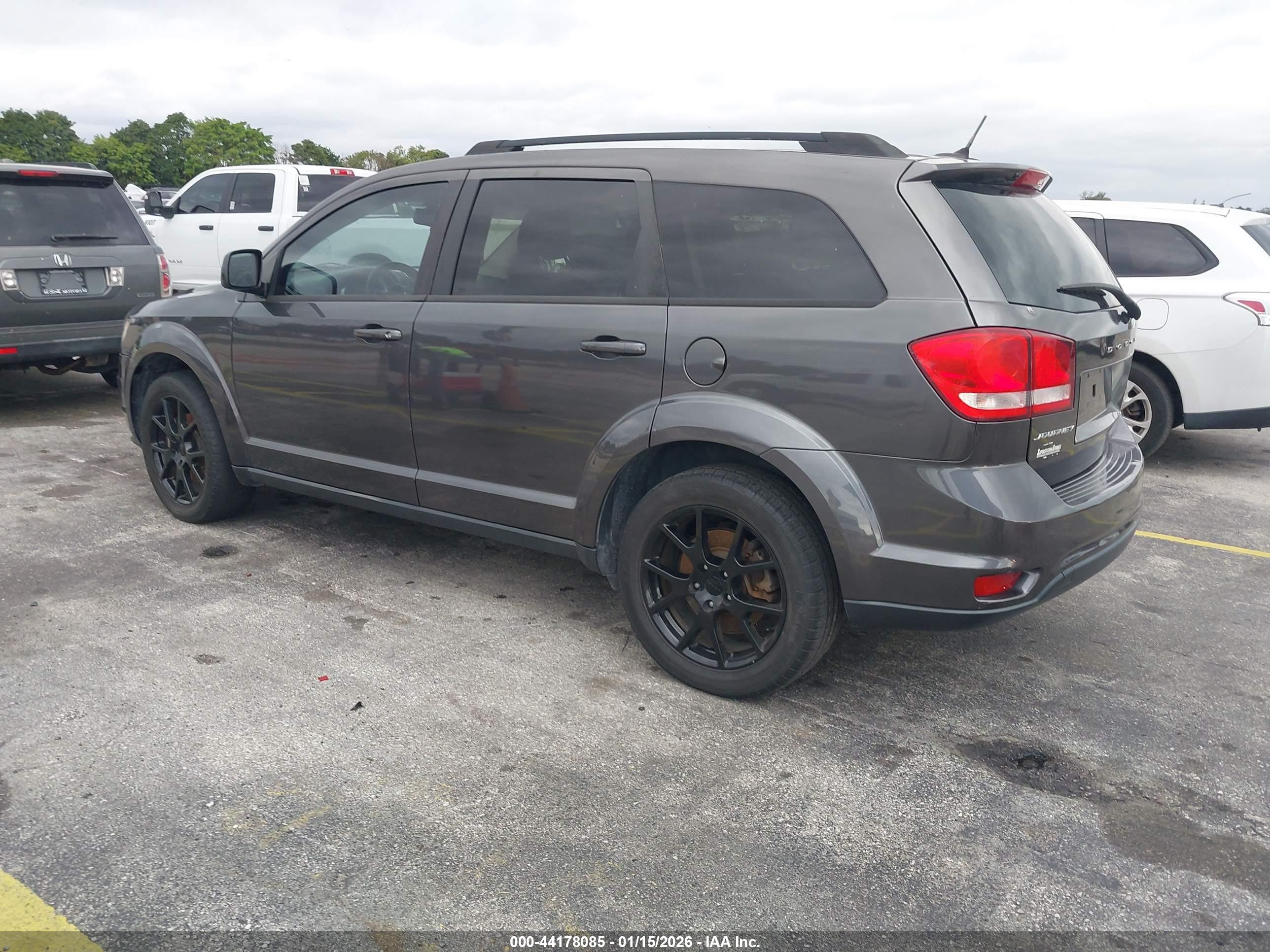 DODGE JOURNEY image 3