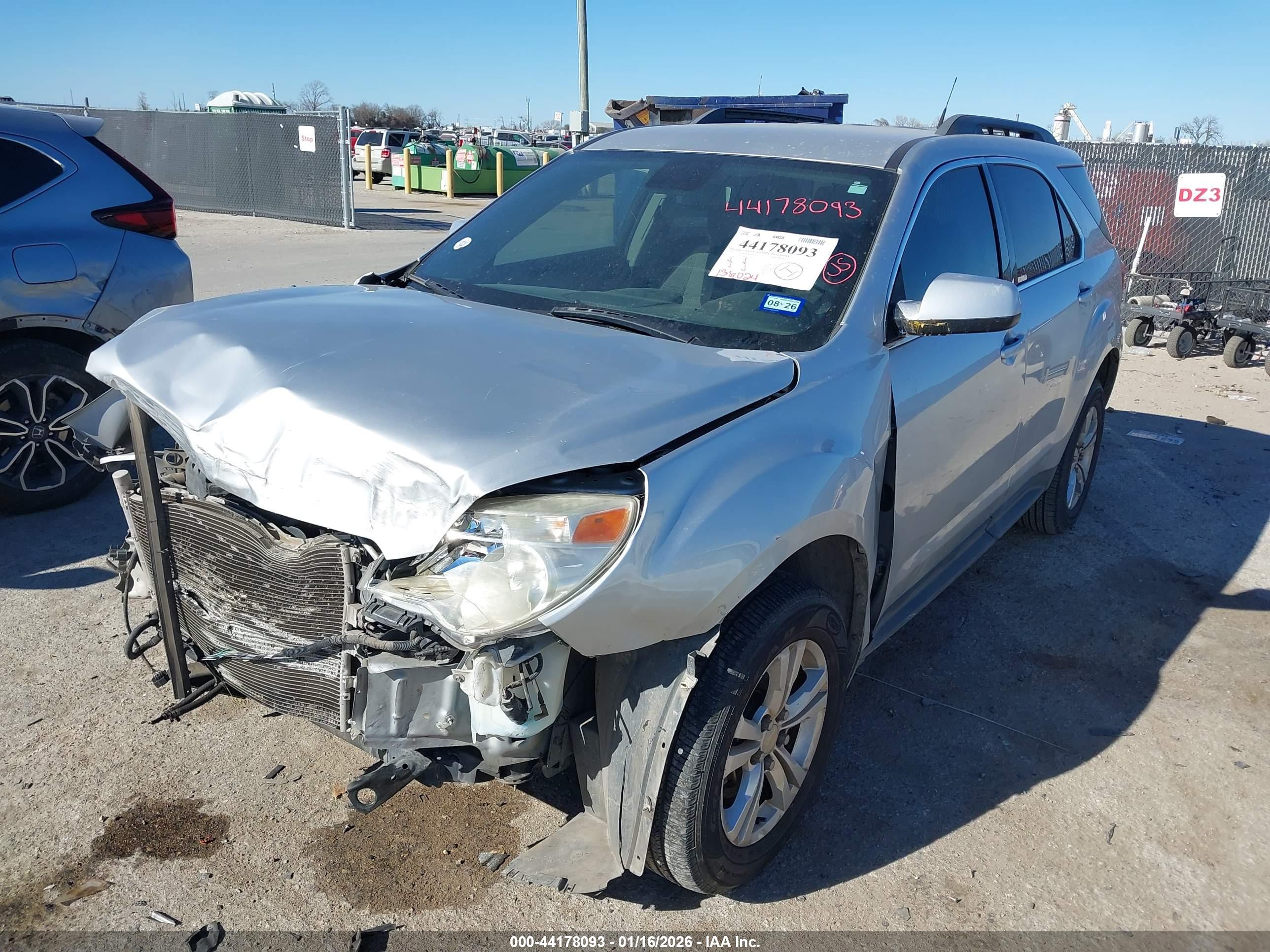 CHEVROLET EQUINOX image 2