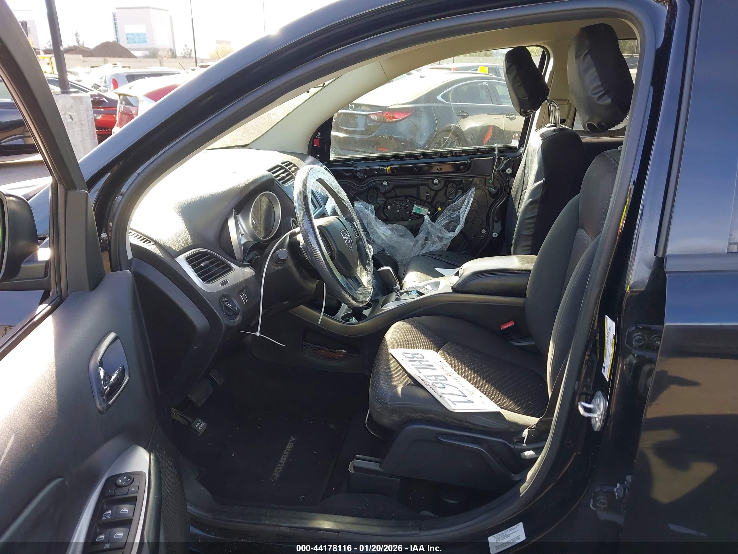 DODGE JOURNEY image 5