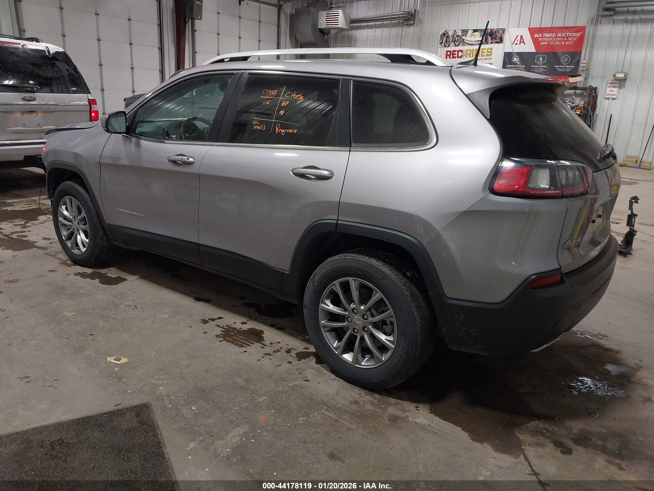 JEEP CHEROKEE image 3