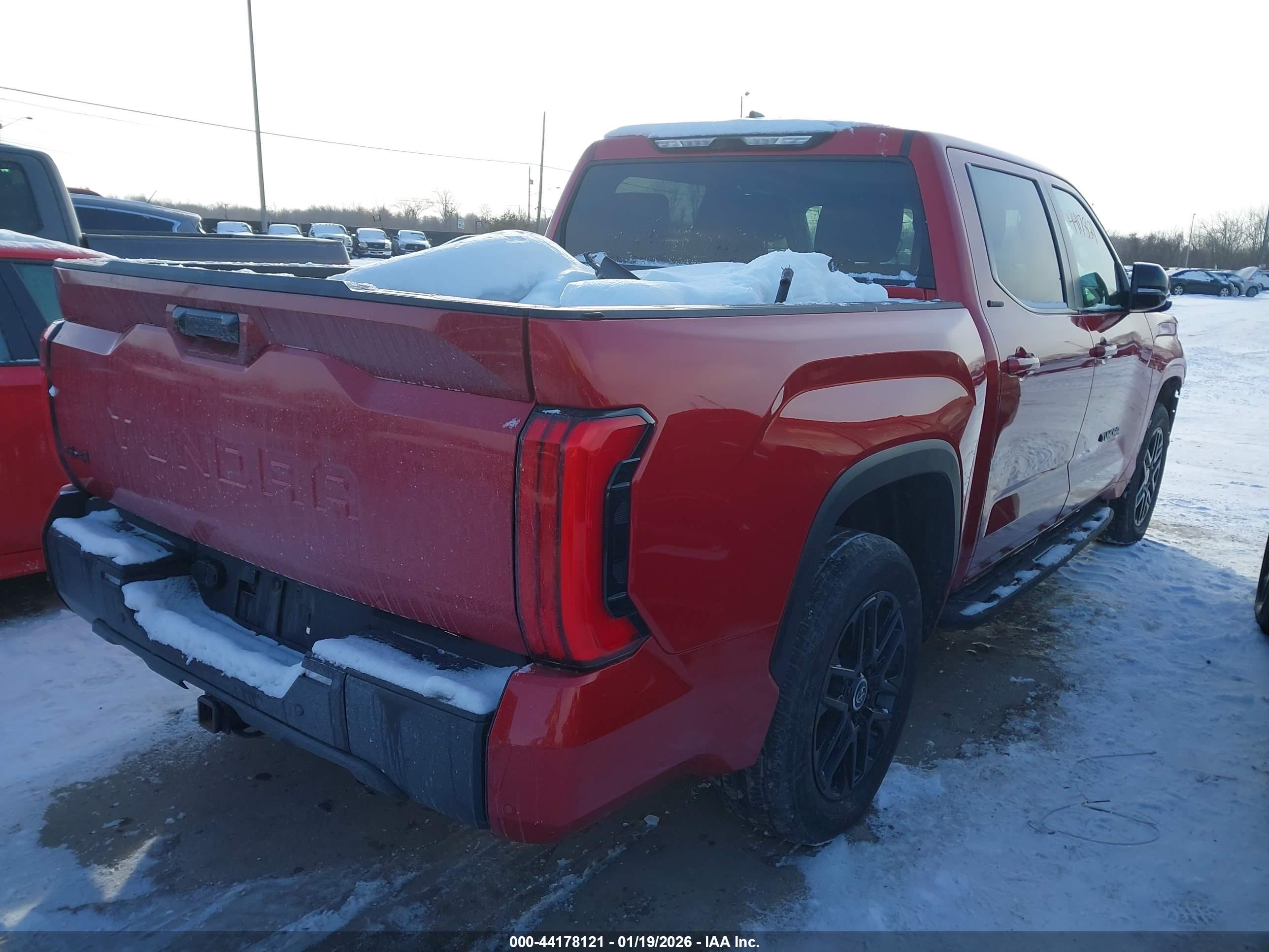 TOYOTA TUNDRA image 4