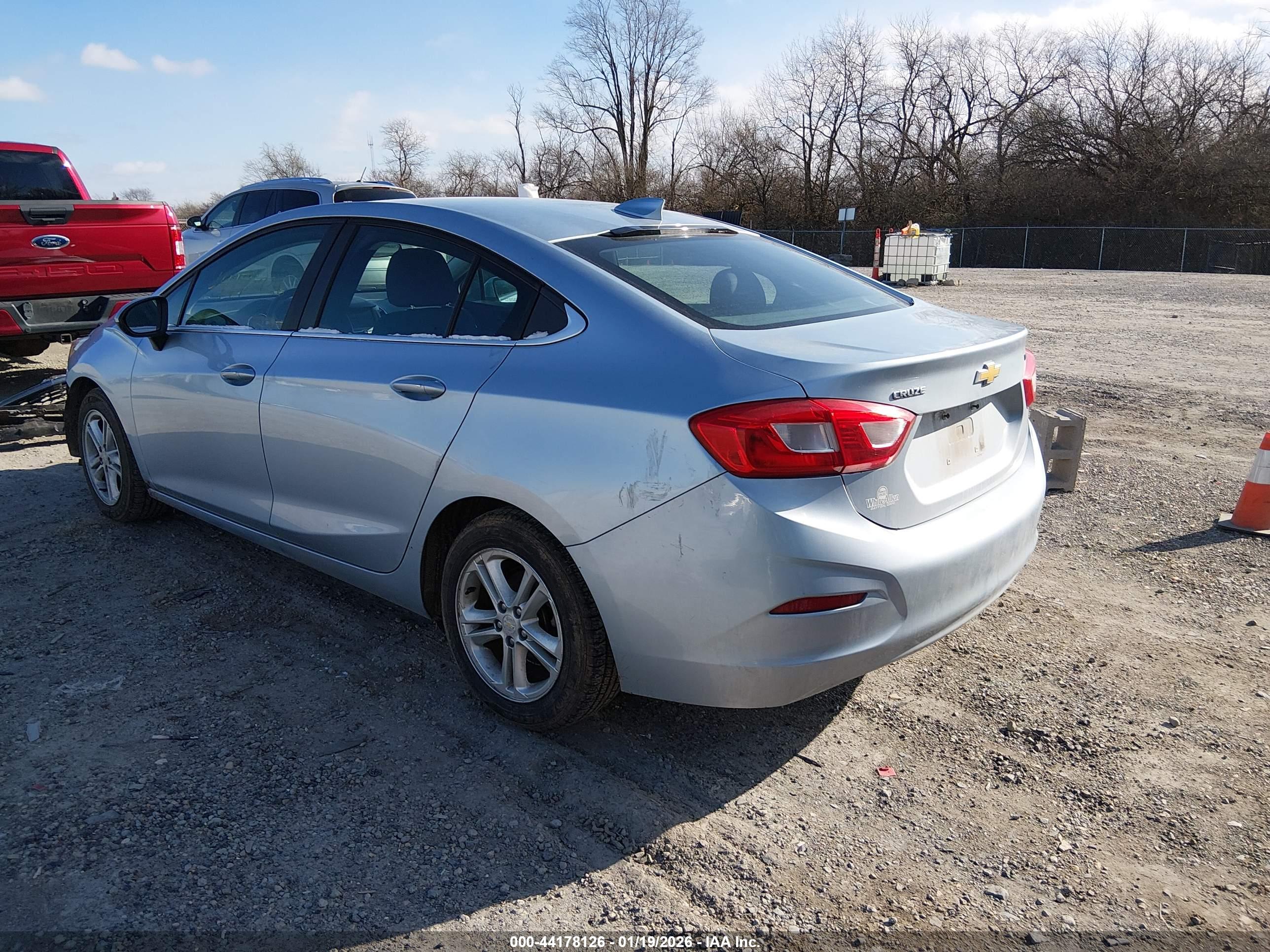 CHEVROLET CRUZE image 3