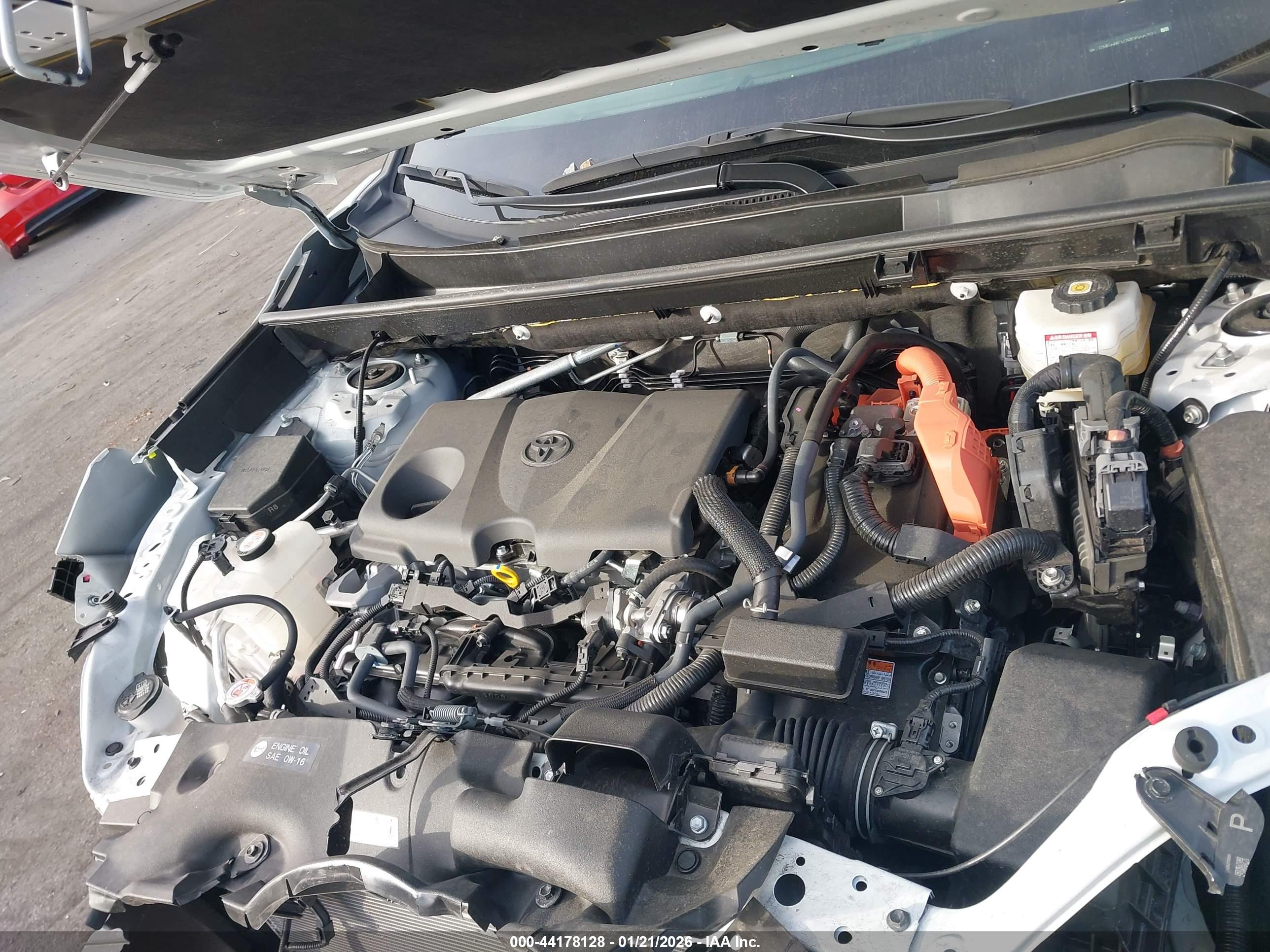 TOYOTA RAV4 image 10