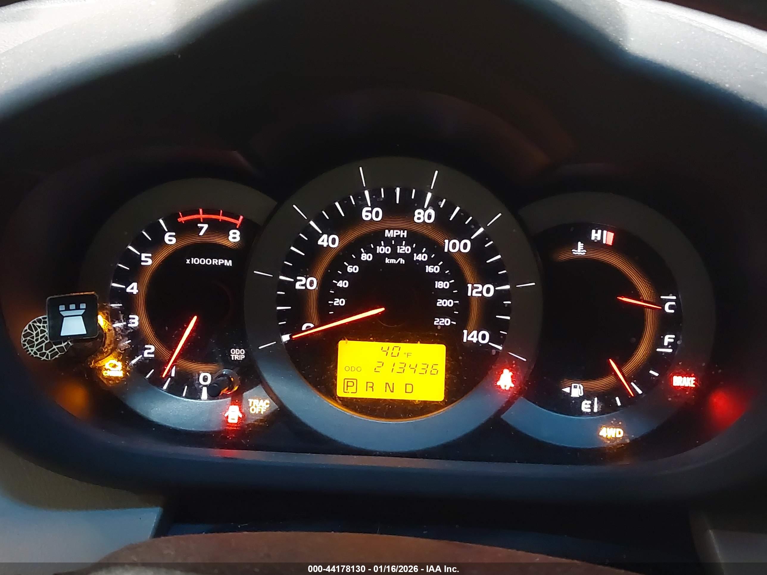 TOYOTA RAV4 image 7