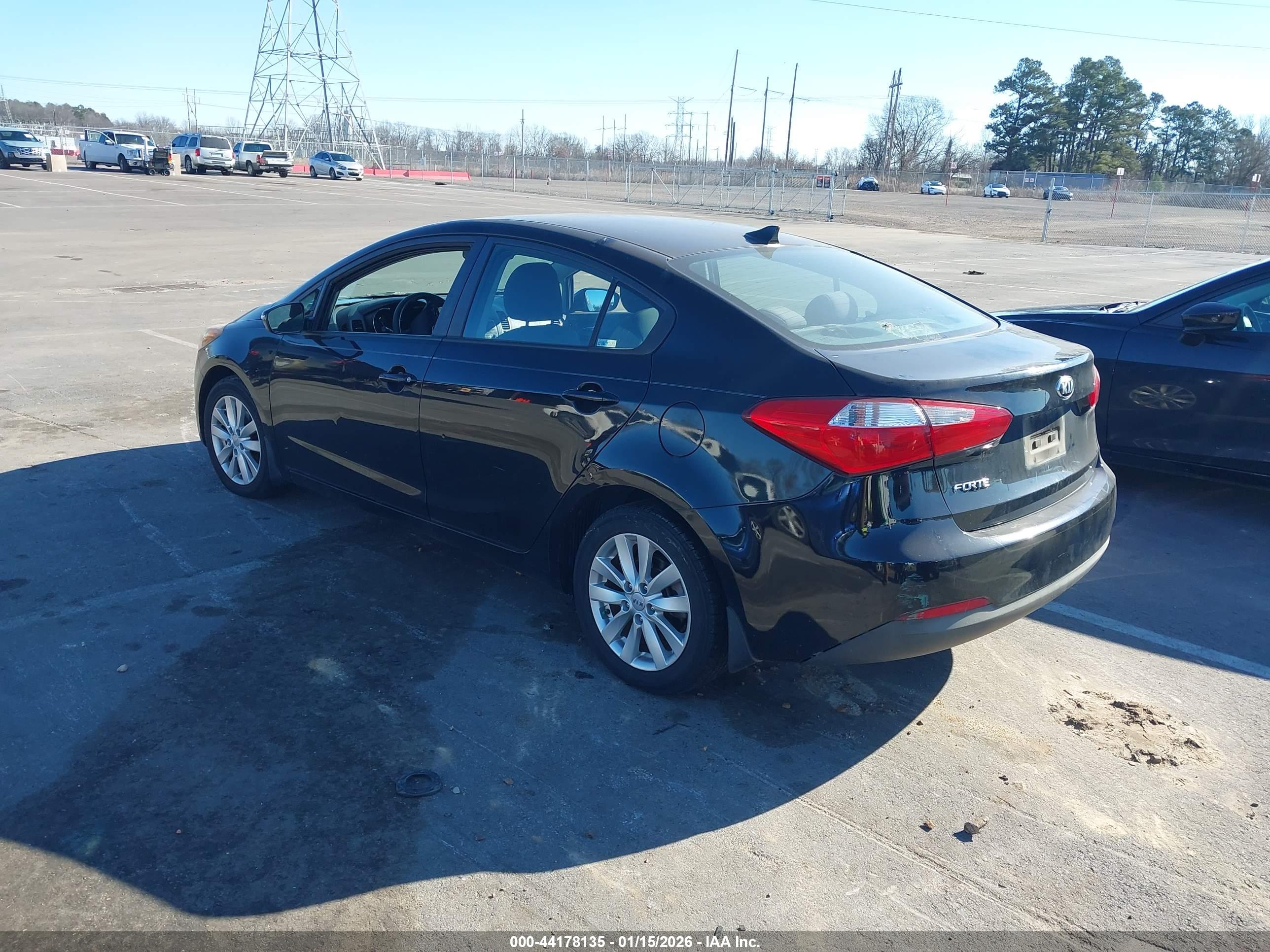 KIA FORTE image 3