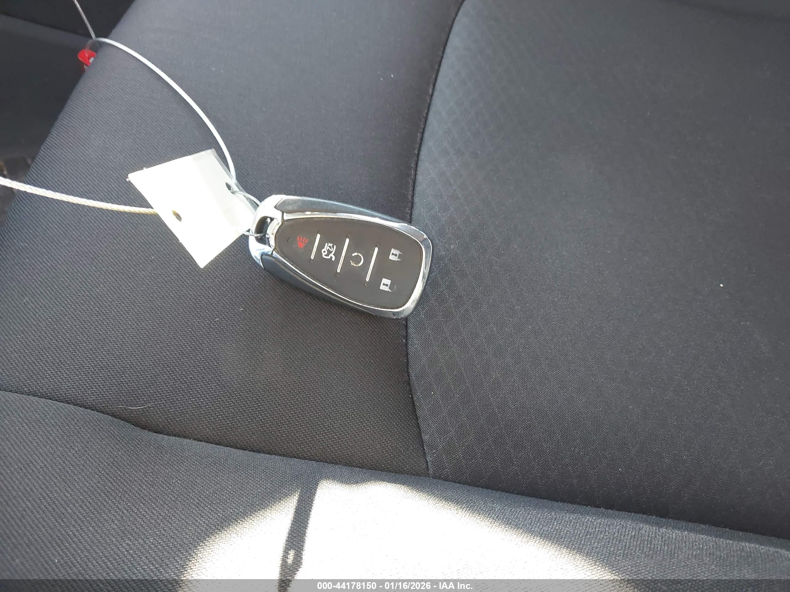 CHEVROLET MALIBU image 11