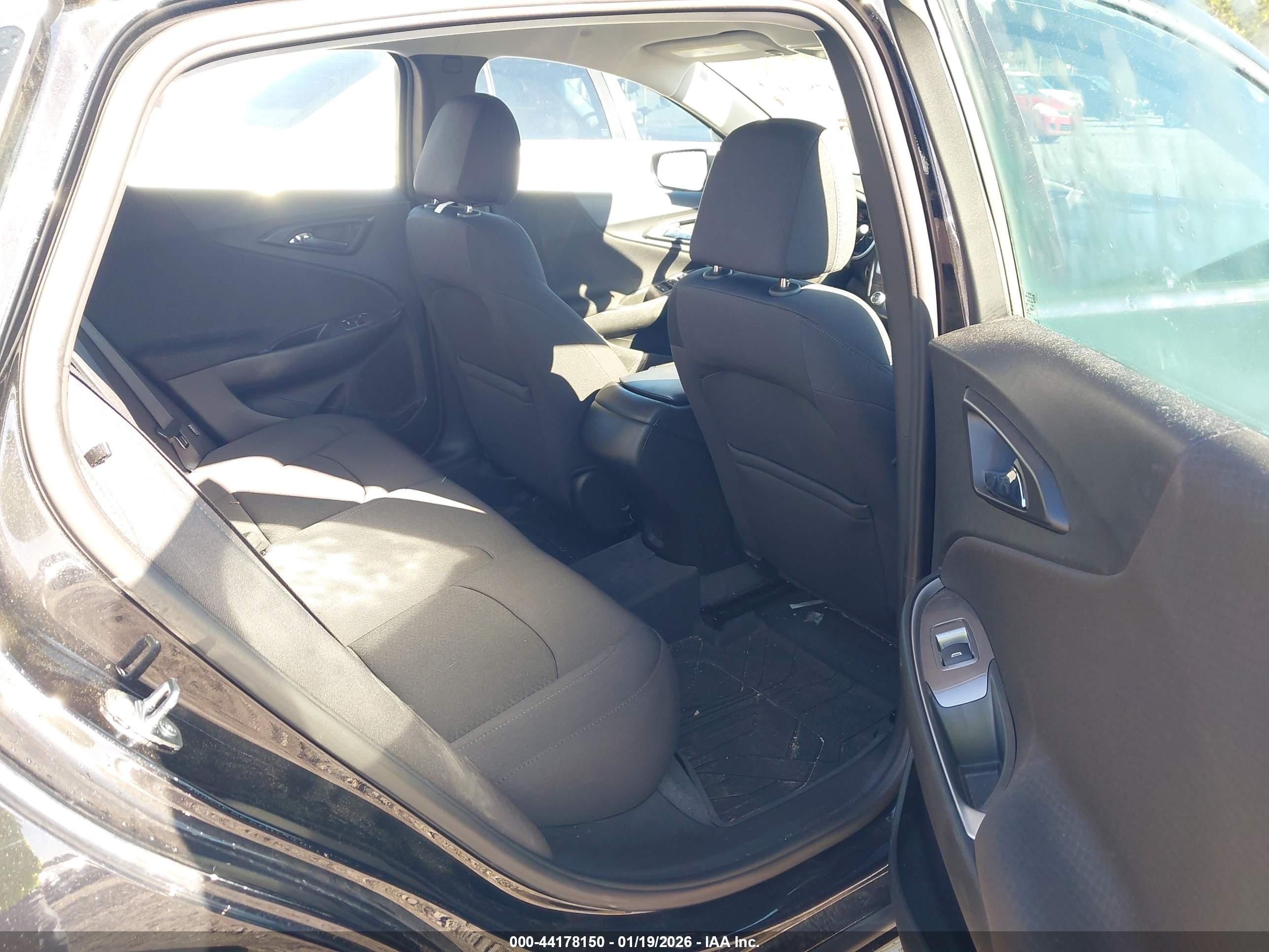 CHEVROLET MALIBU image 8