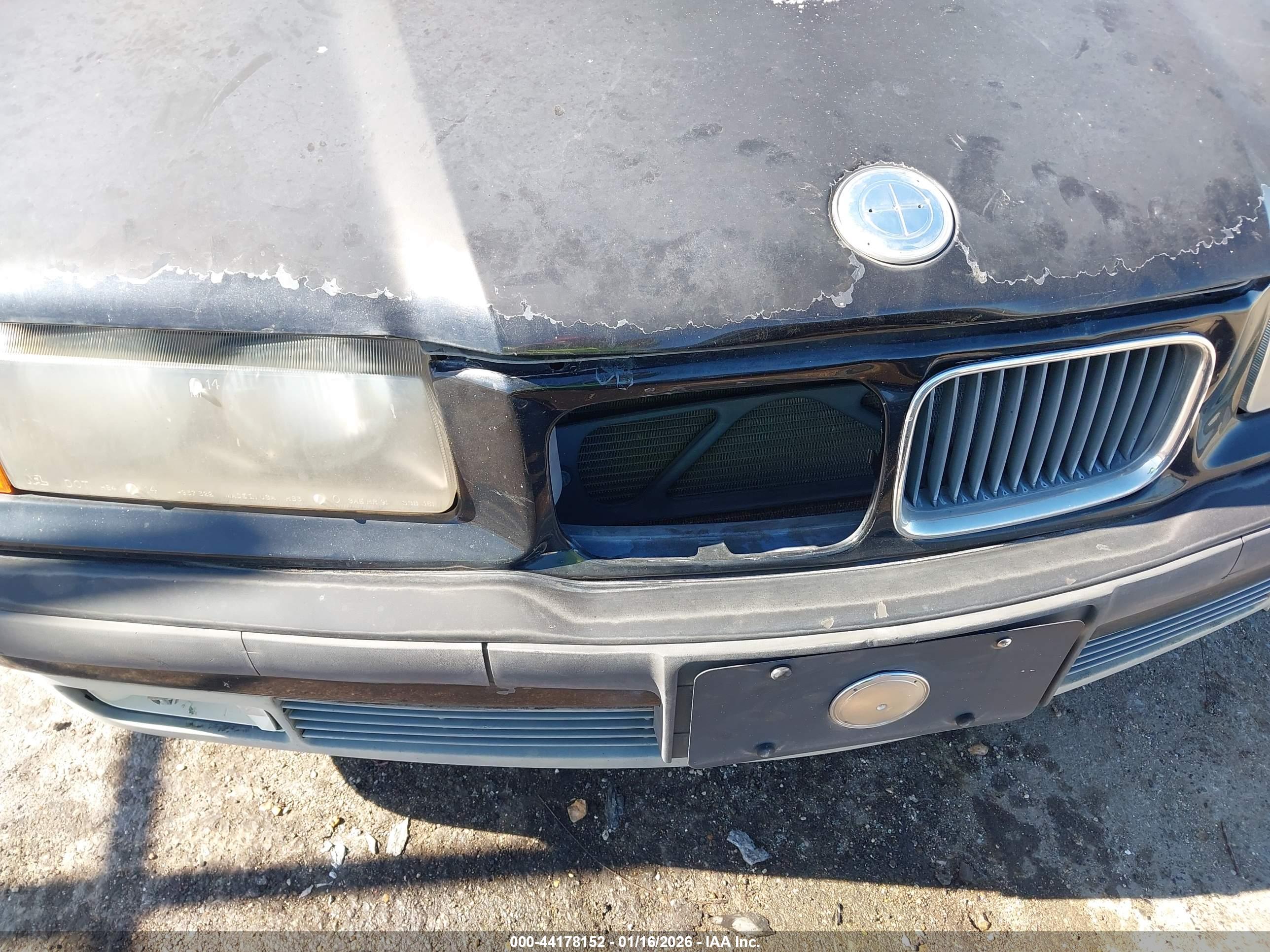 BMW 318 image 6