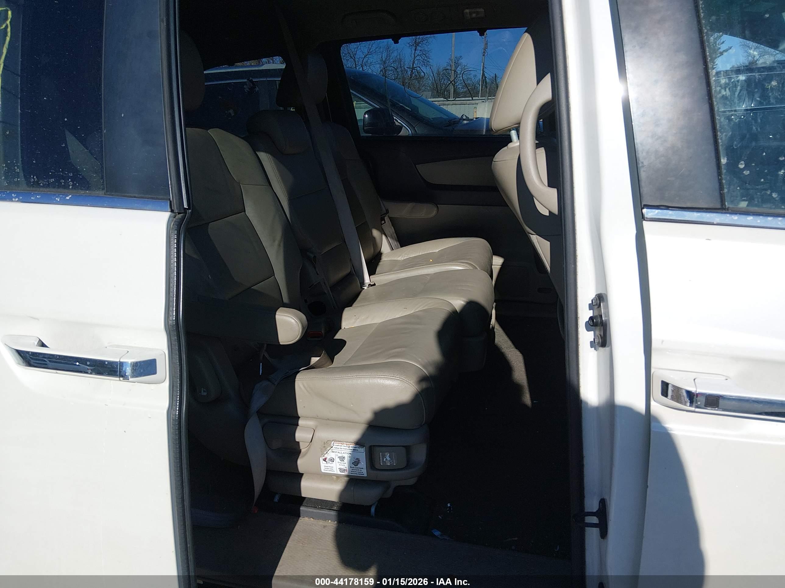 HONDA ODYSSEY image 8