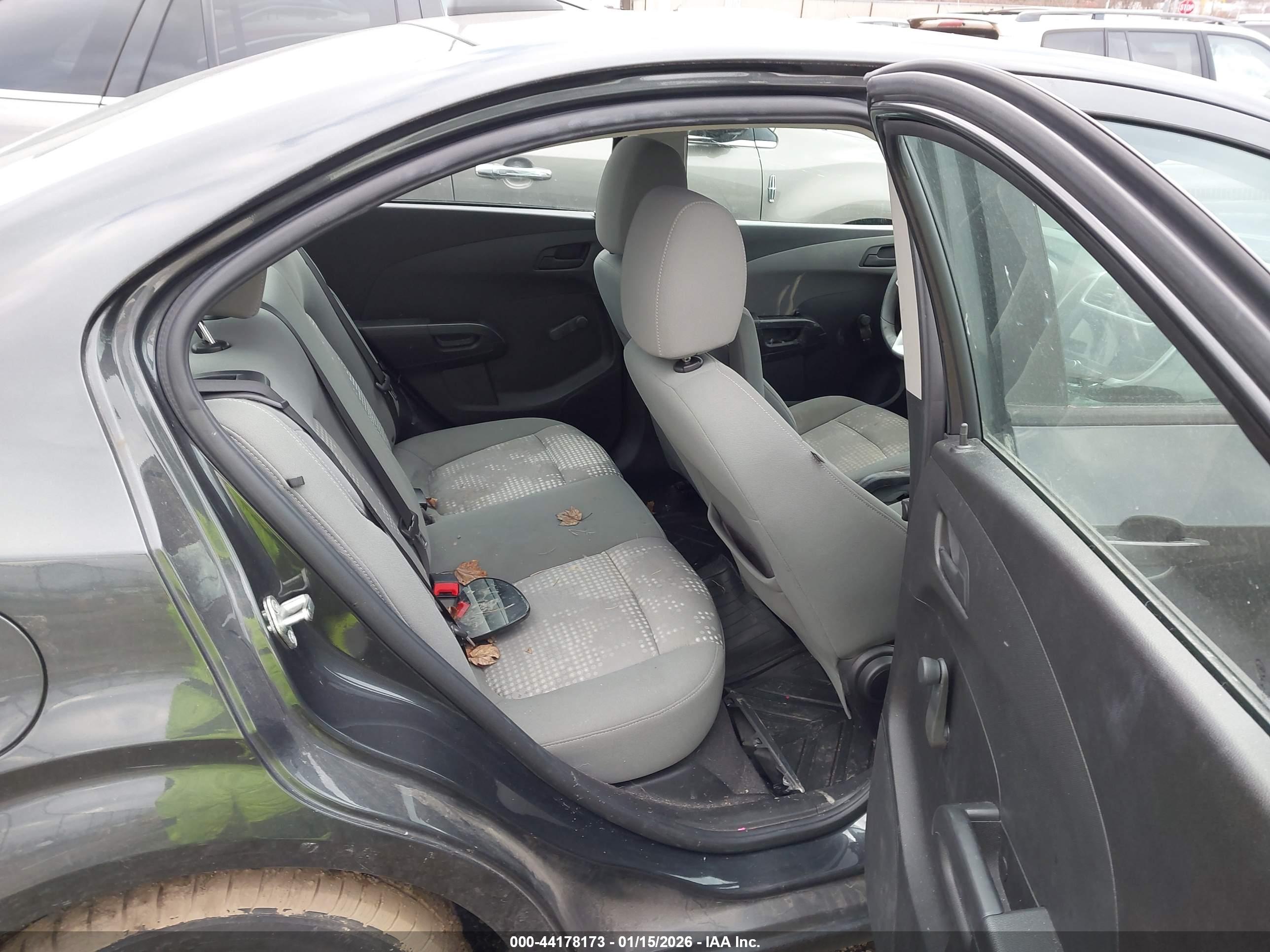 CHEVROLET SONIC image 8
