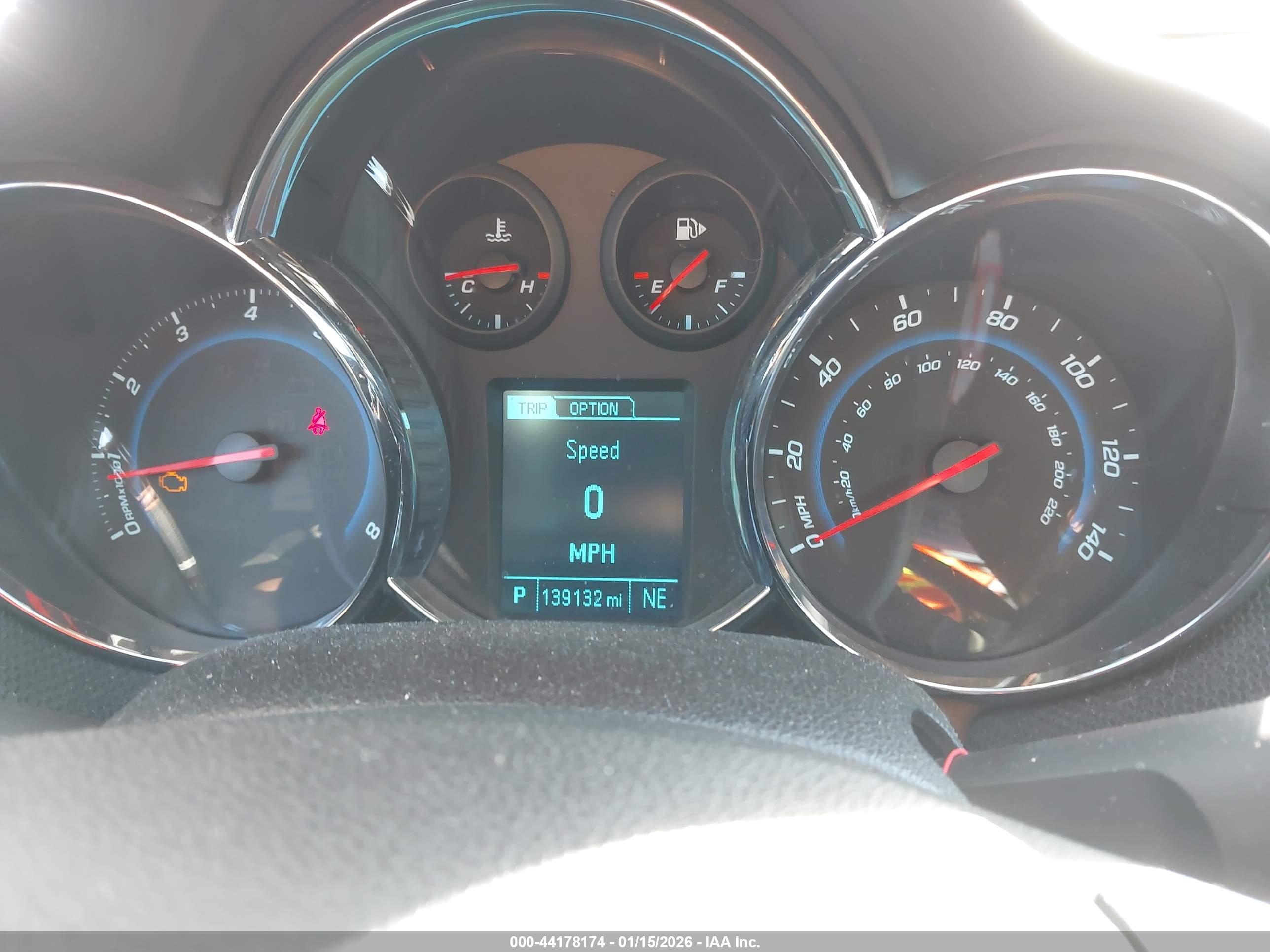 CHEVROLET CRUZE image 7