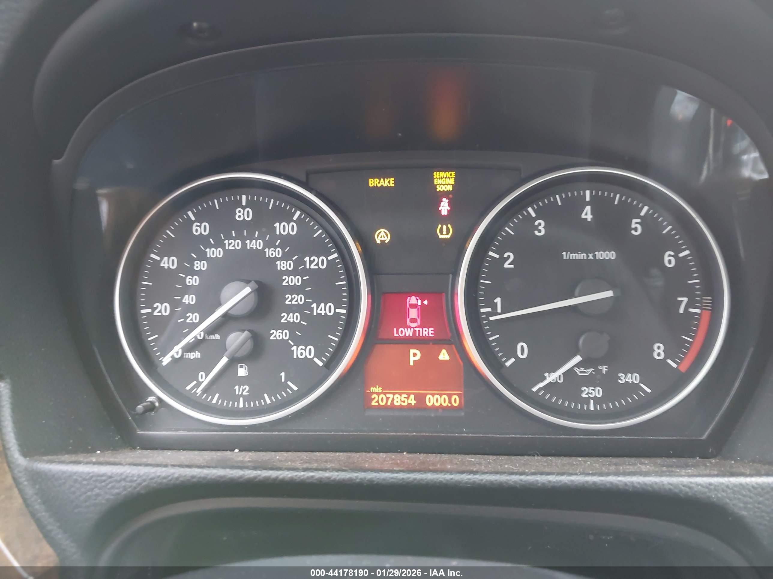 BMW 328I image 7