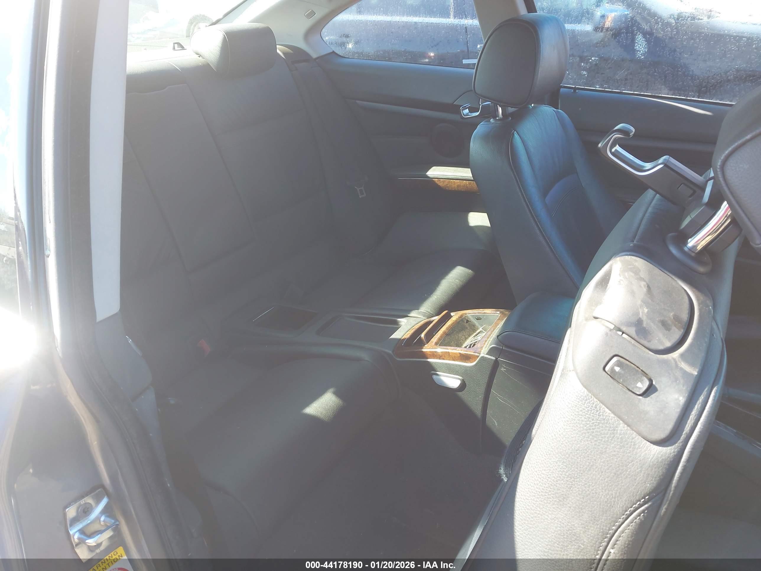 BMW 328I image 8