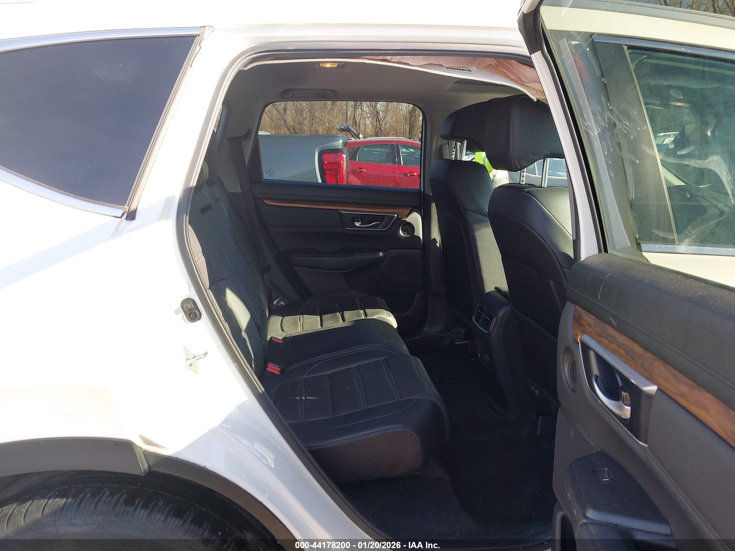 HONDA CR-V image 8