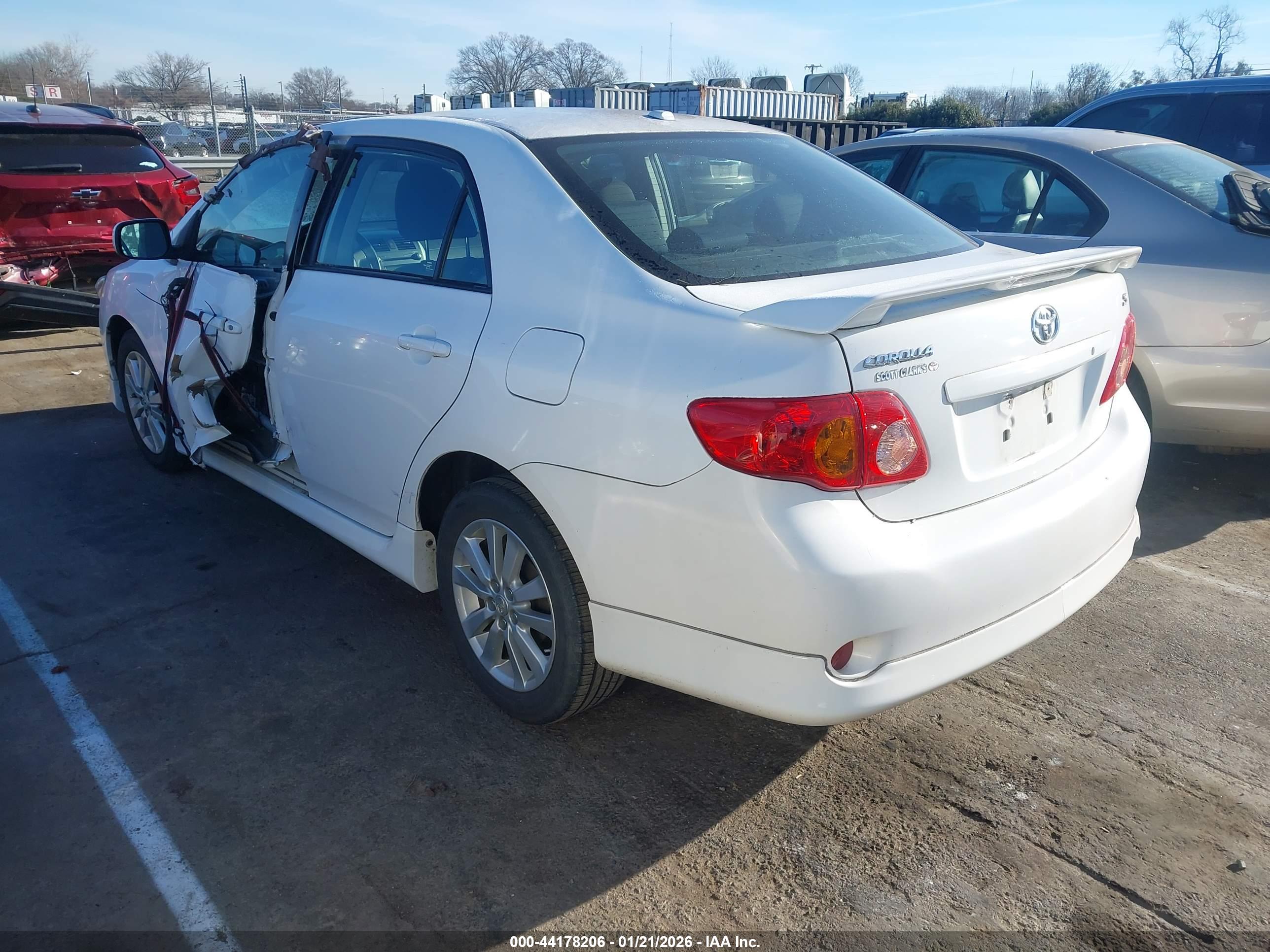 TOYOTA COROLLA image 3