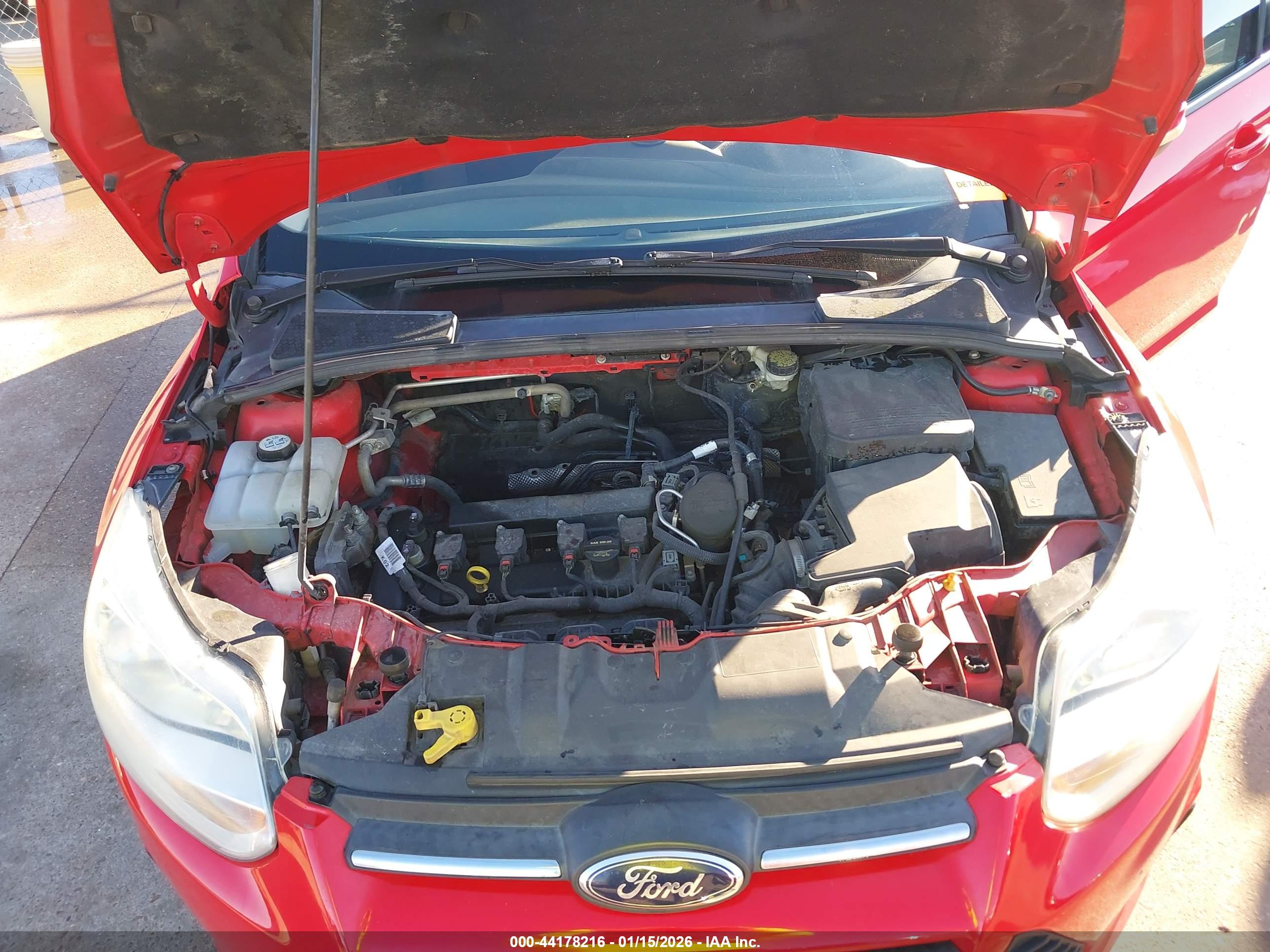 FORD FOCUS image 10