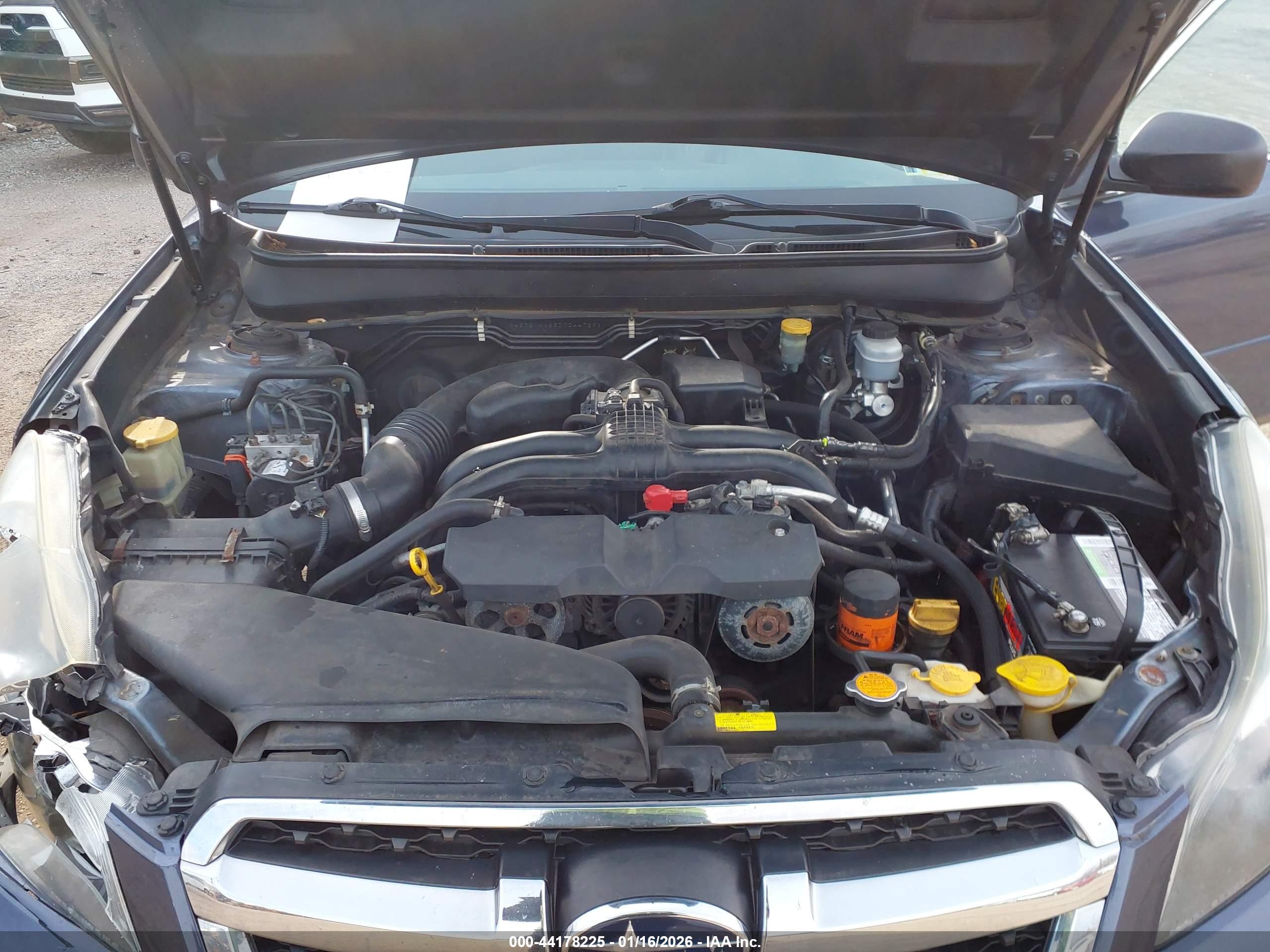 SUBARU LEGACY image 10