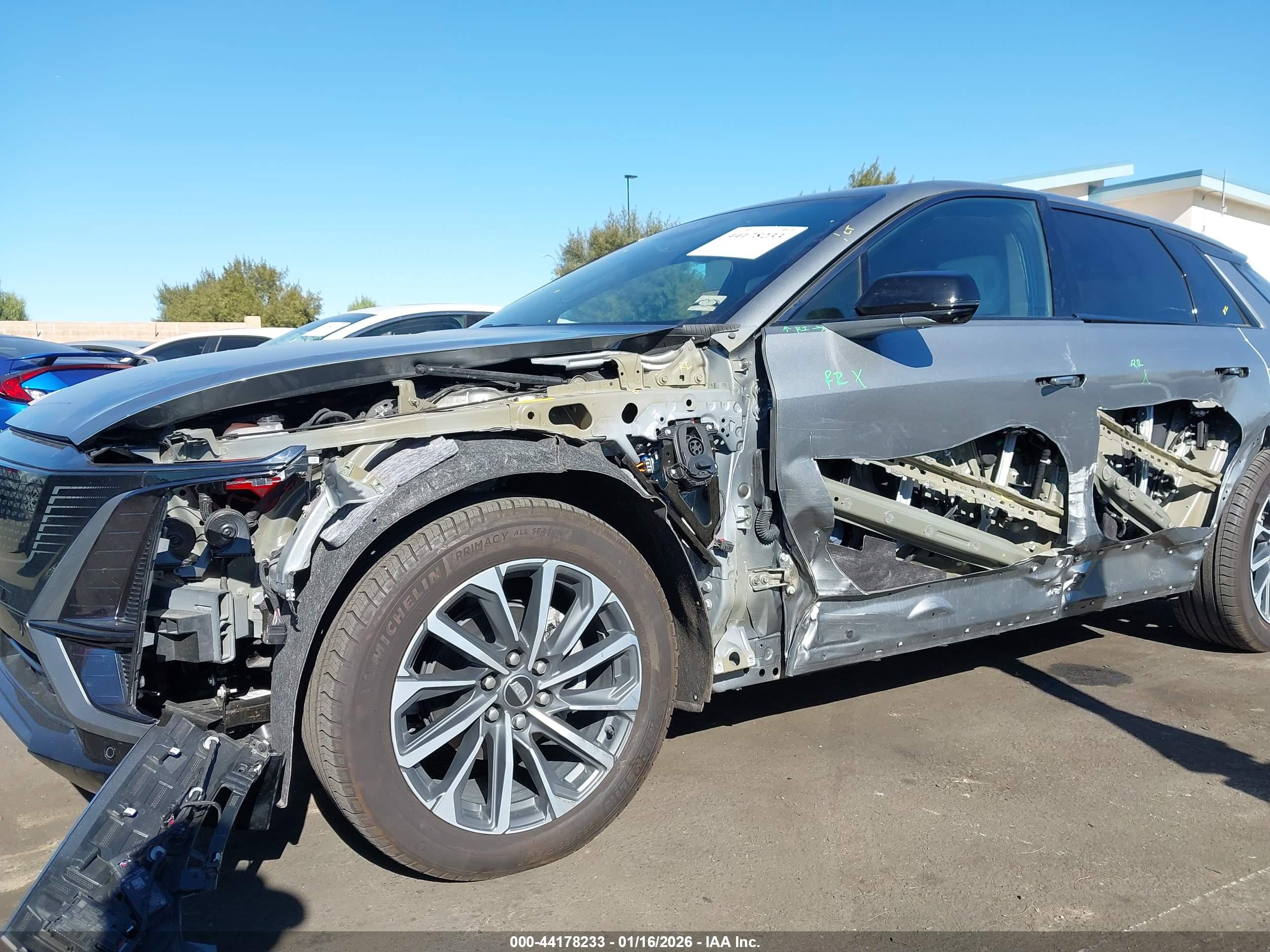 CADILLAC LYRIQ image 6