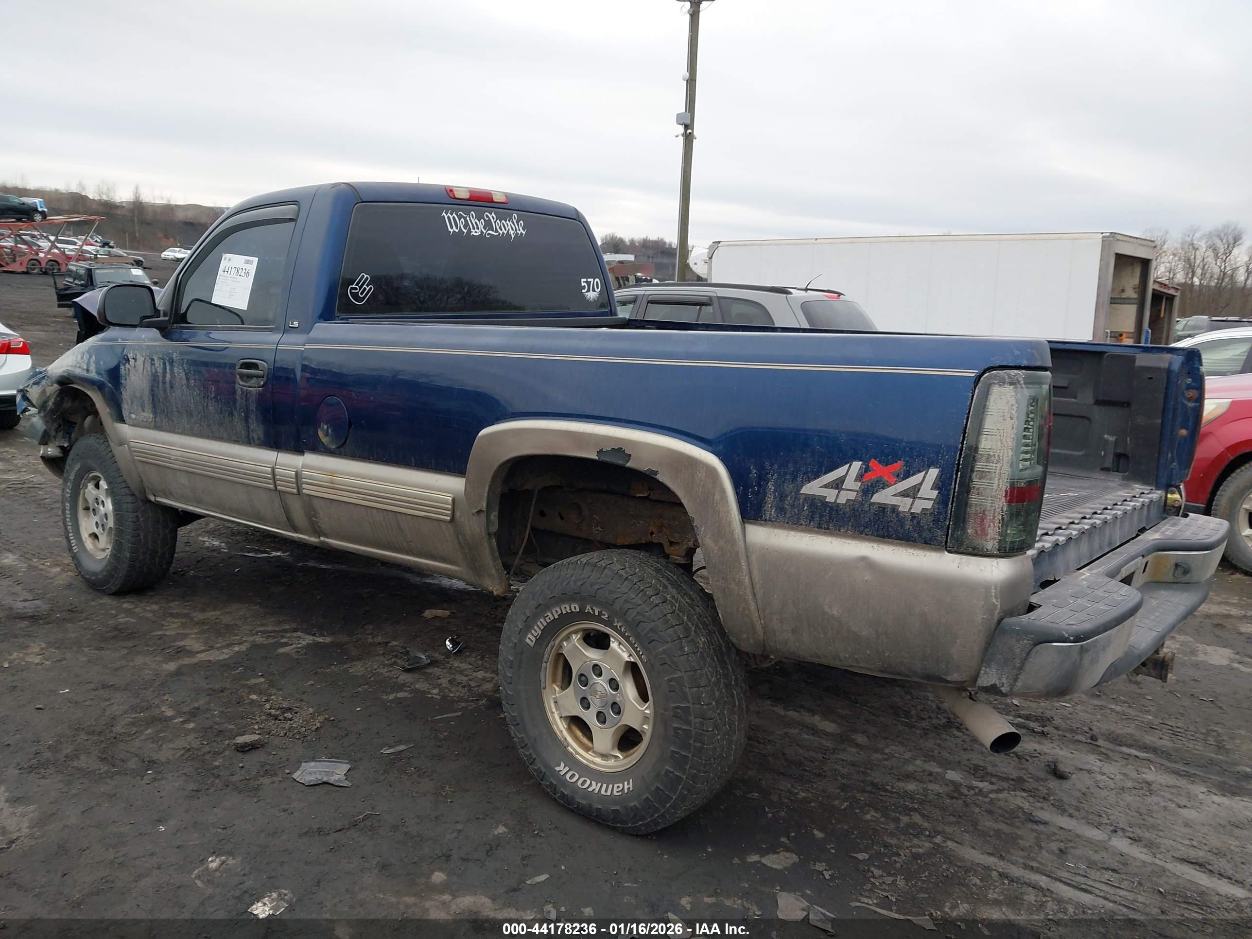 CHEVROLET SILVERADO image 3