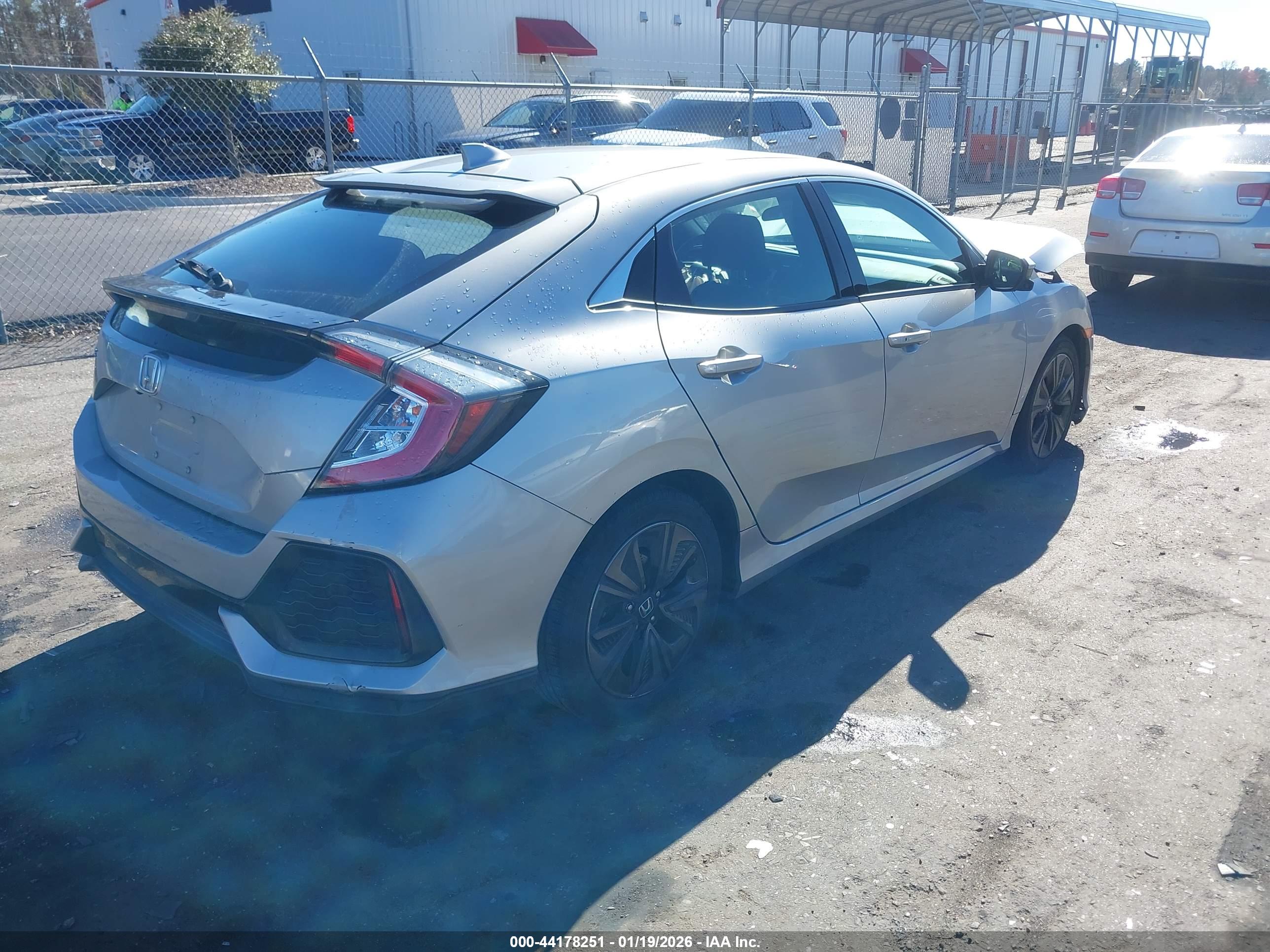 HONDA CIVIC image 4