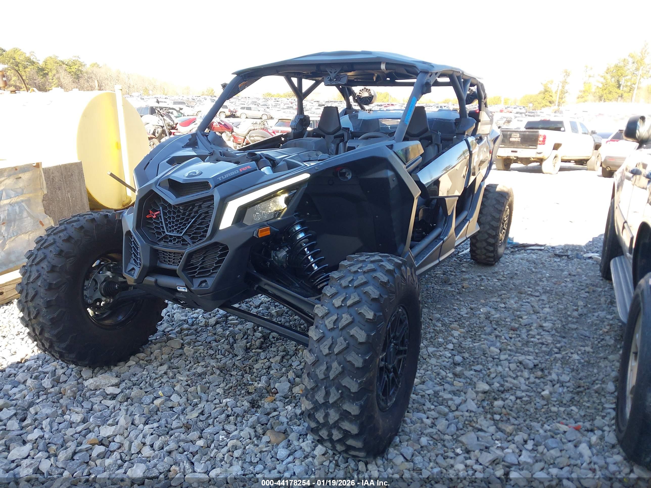 CAN-AM MAVERICK image 2