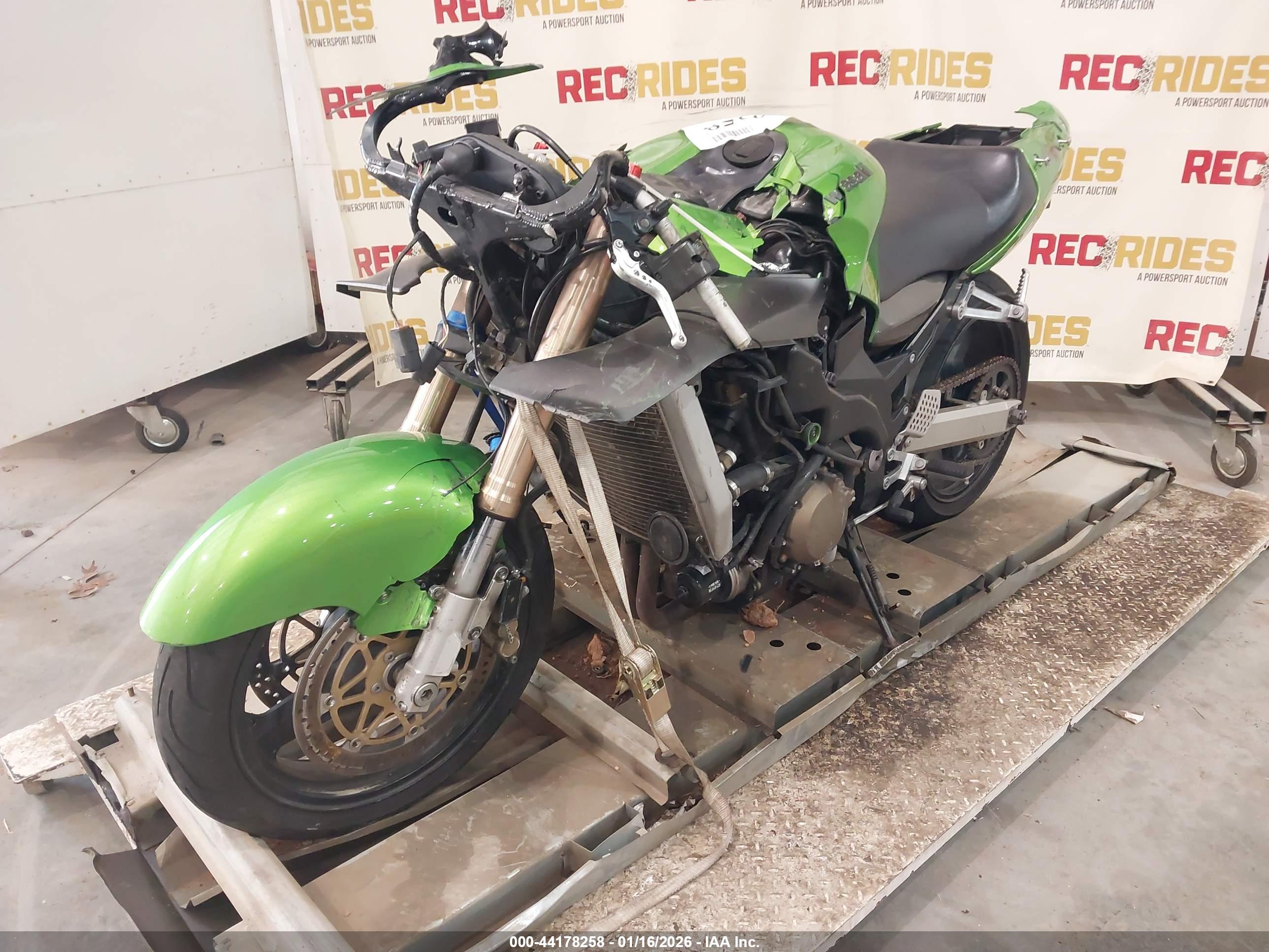 KAWASAKI ZX1200 image 2